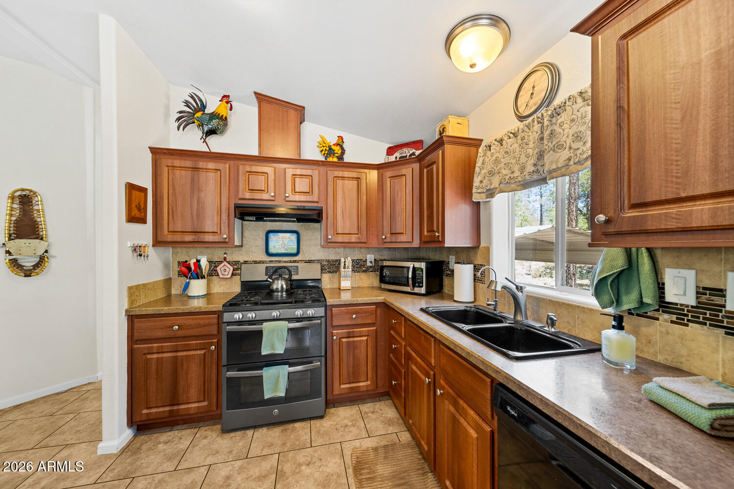Lakeside Unsubdivided - Residential