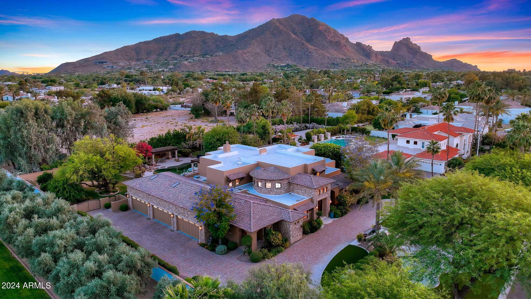 MALCOMB ESTATES - Residential