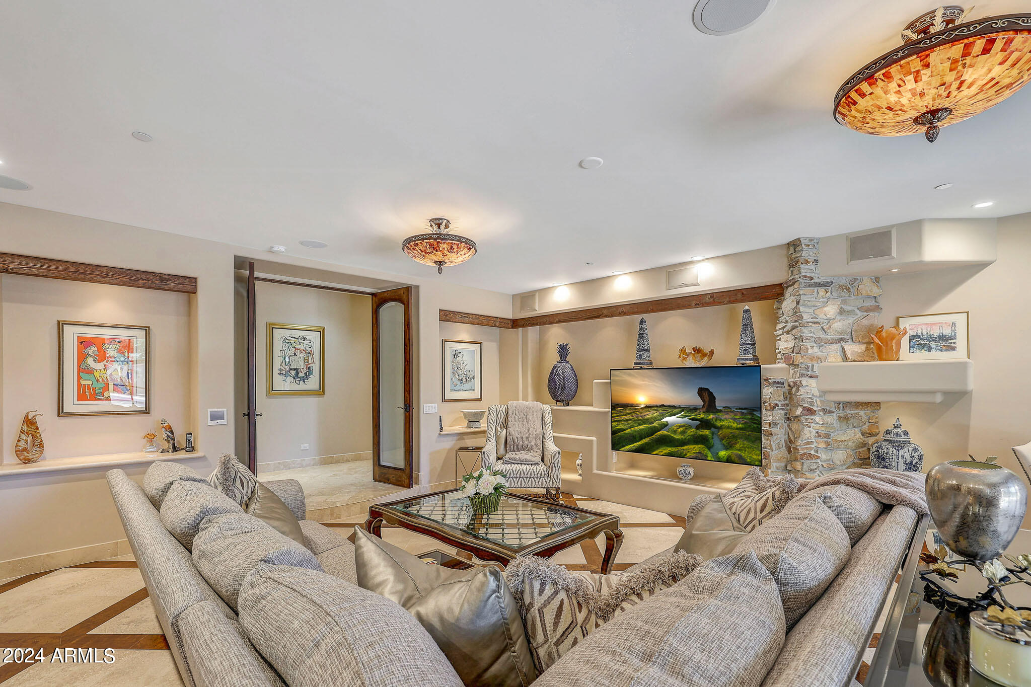 MALCOMB ESTATES - Residential