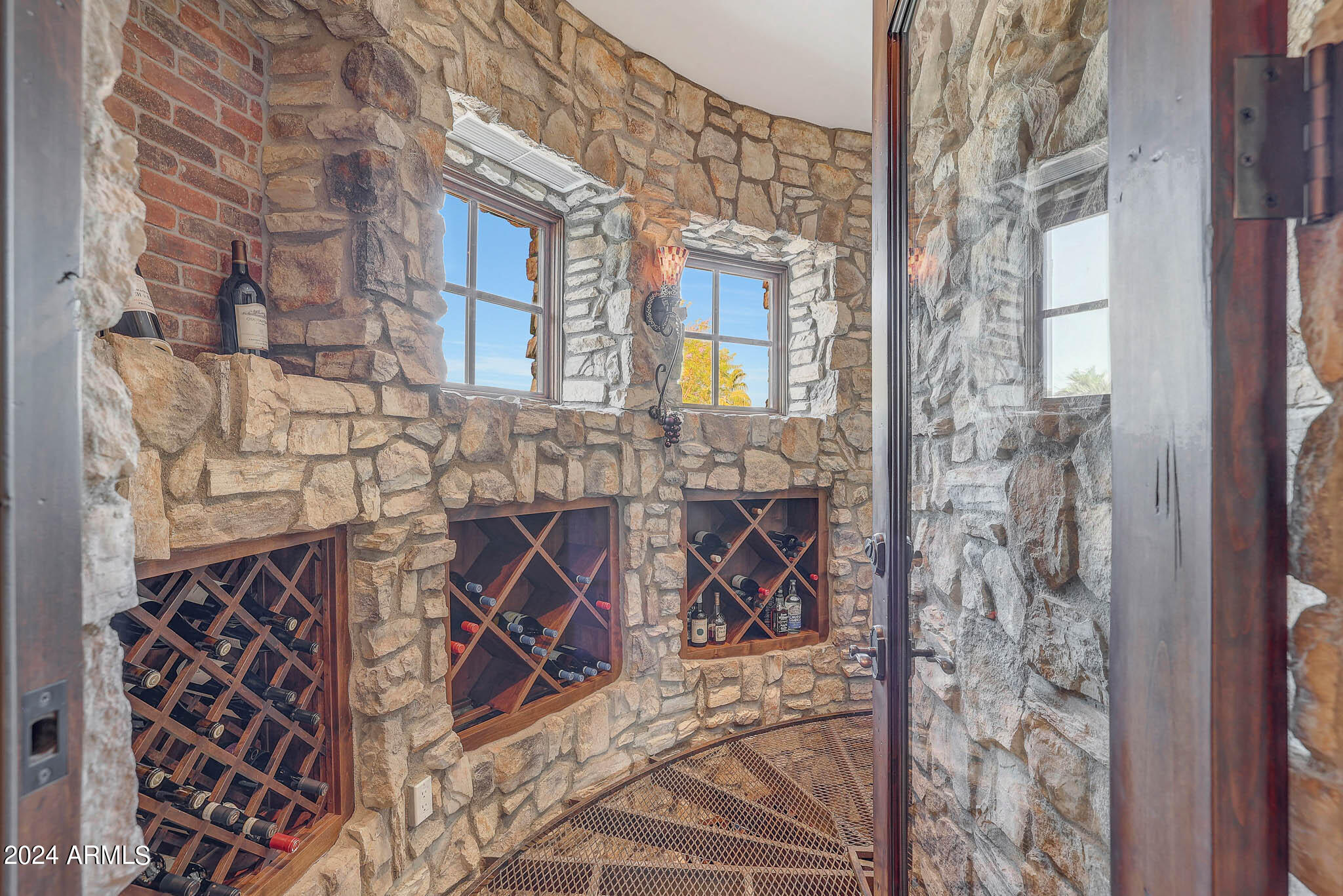 MALCOMB ESTATES - Residential
