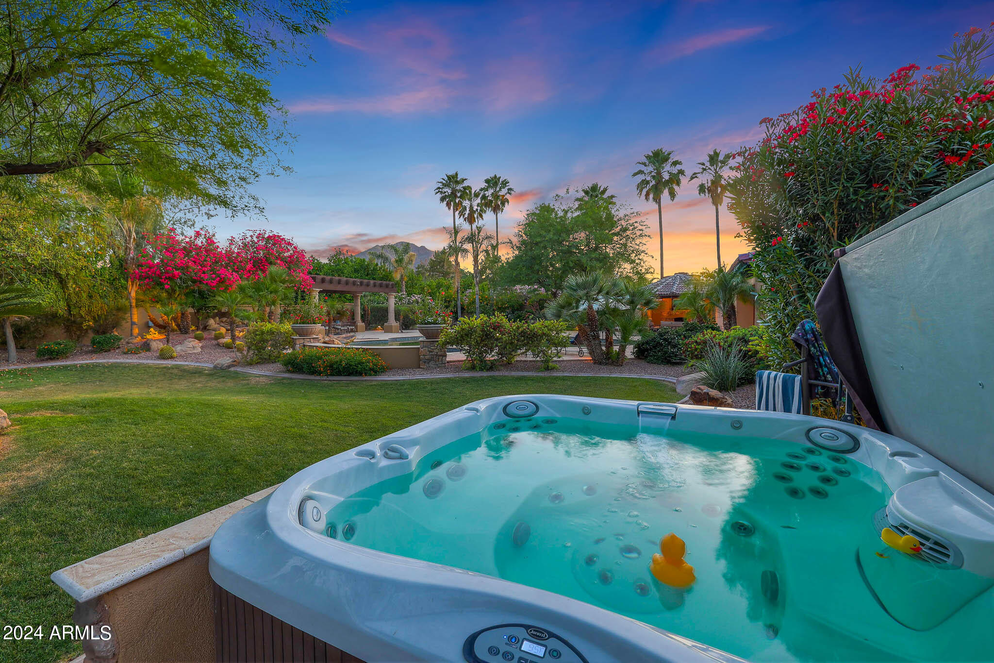 MALCOMB ESTATES - Residential