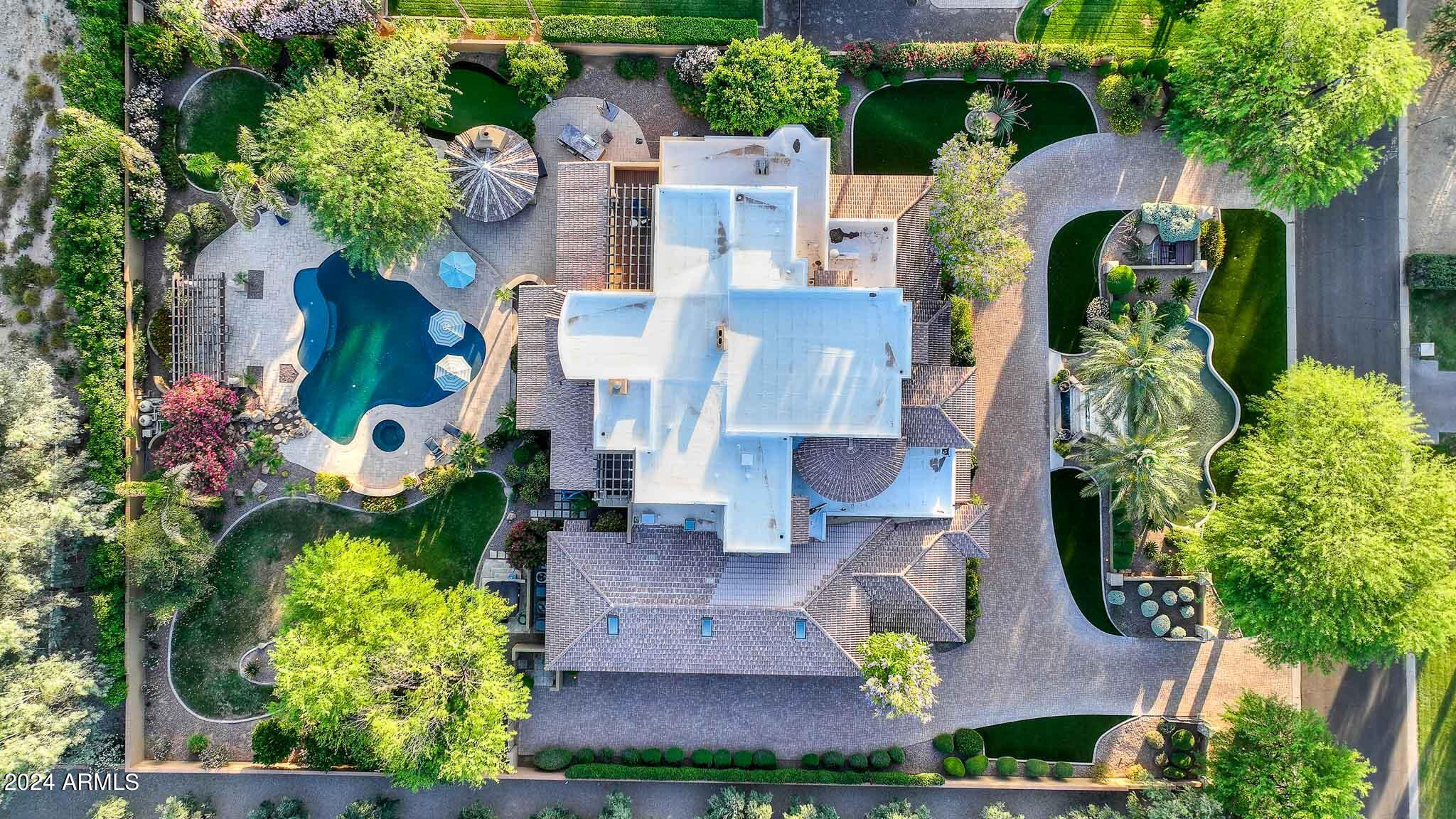 MALCOMB ESTATES - Residential