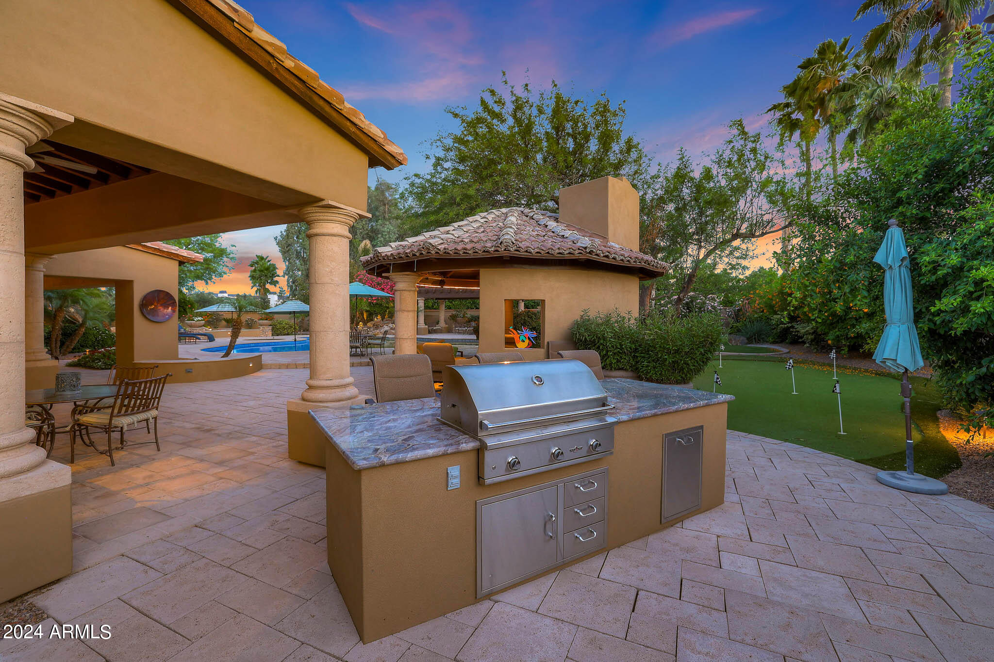 MALCOMB ESTATES - Residential