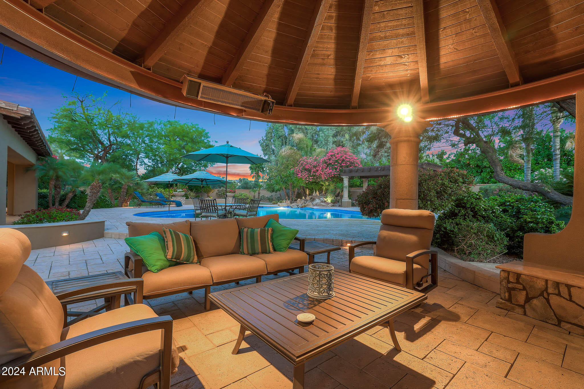 MALCOMB ESTATES - Residential