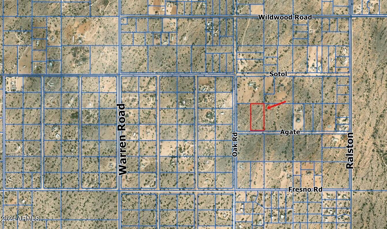 Hidden Valley Estates Unit 1 E 1/2 lot 101, parcels 1,2,3 - Land