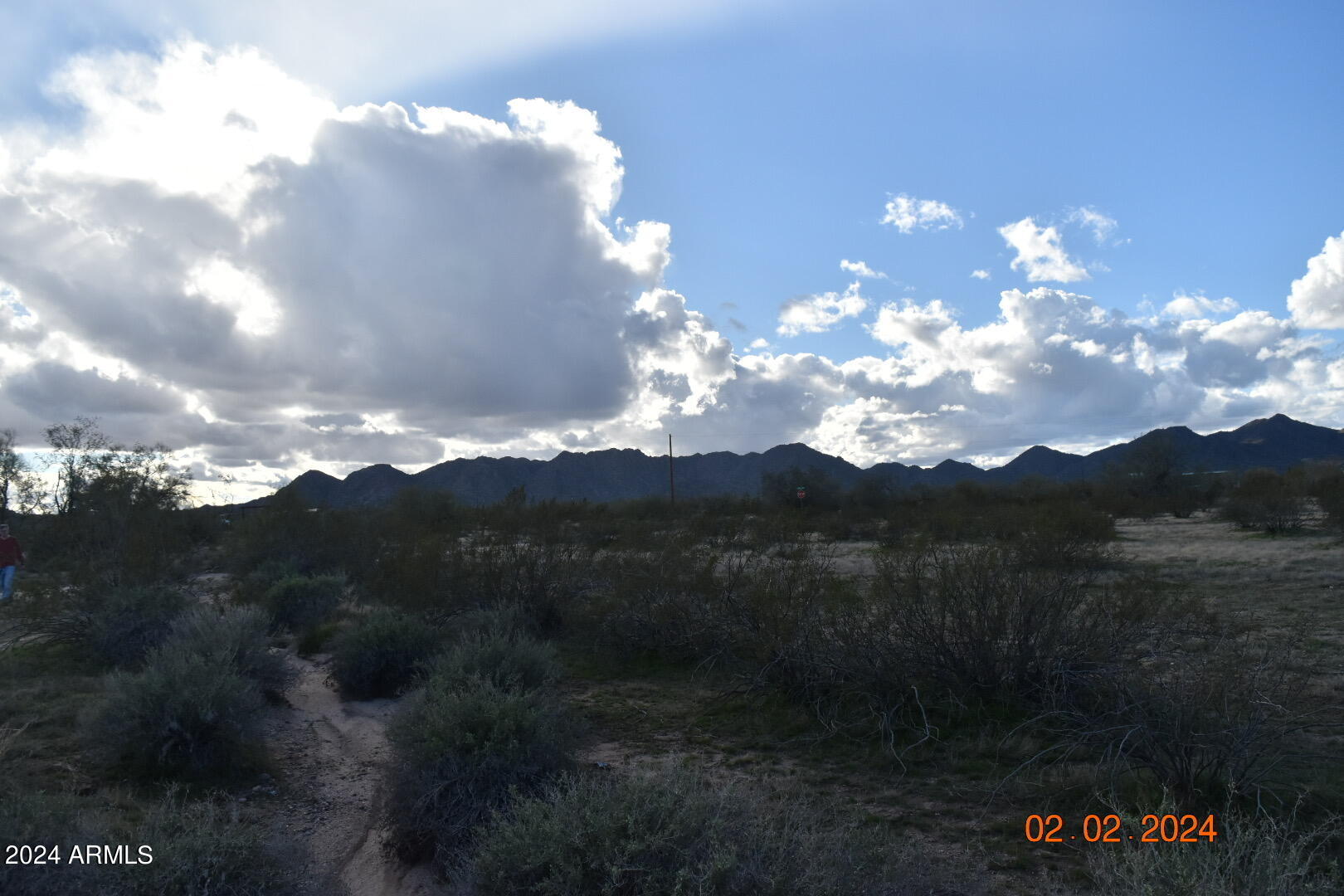 Hidden Valley Estates Unit 1 E 1/2 lot 101, parcels 1,2,3 - Land
