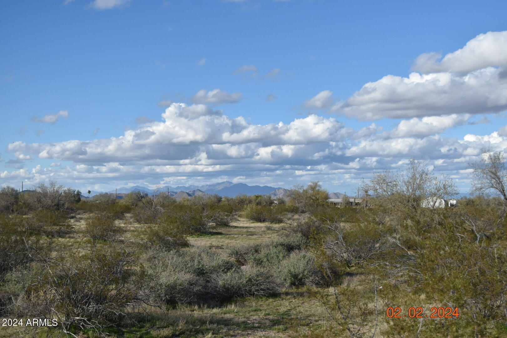 Hidden Valley Estates Unit 1 E 1/2 lot 101, parcels 1,2,3 - Land