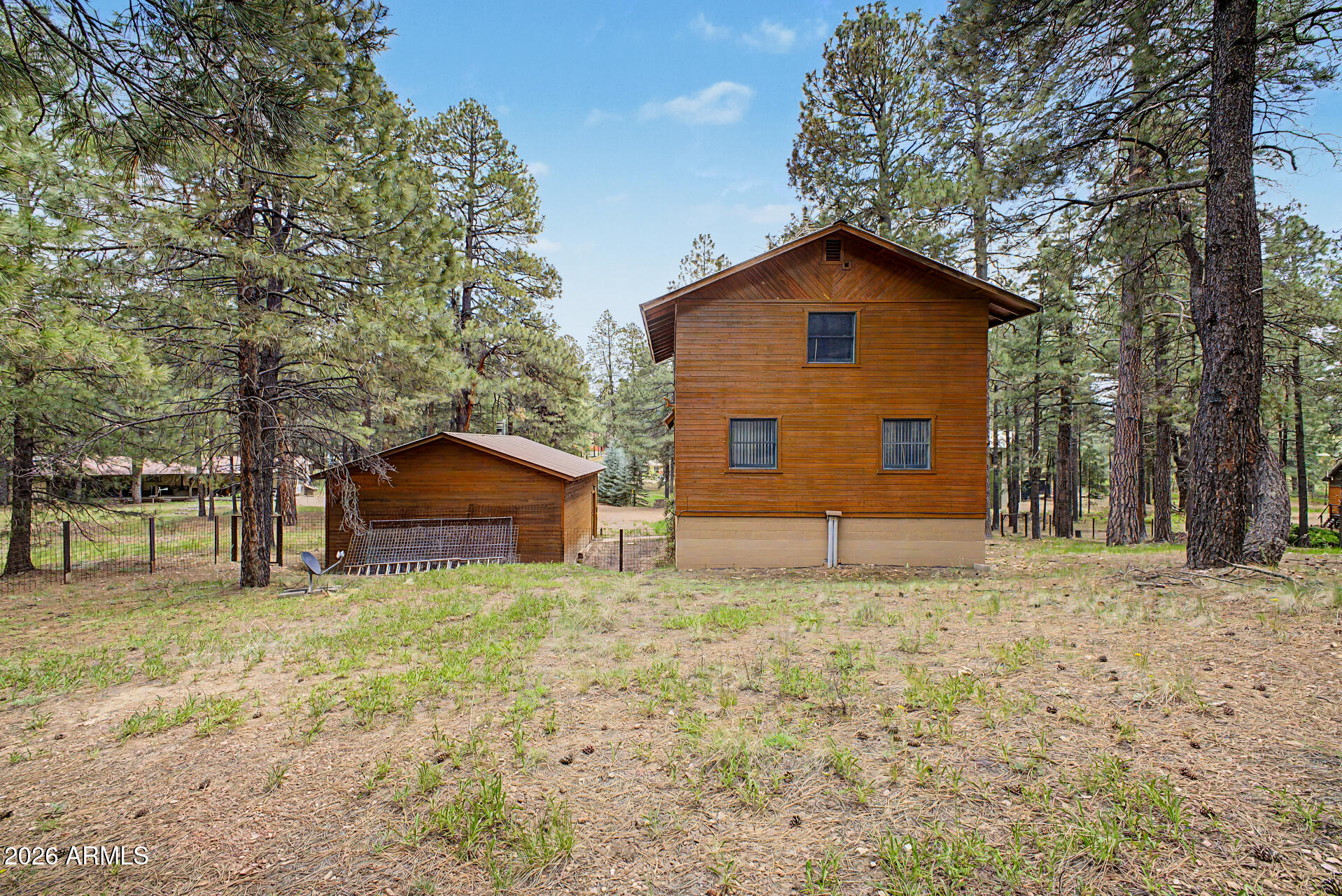 FOREST LAKES ESTATES 5 - Residential