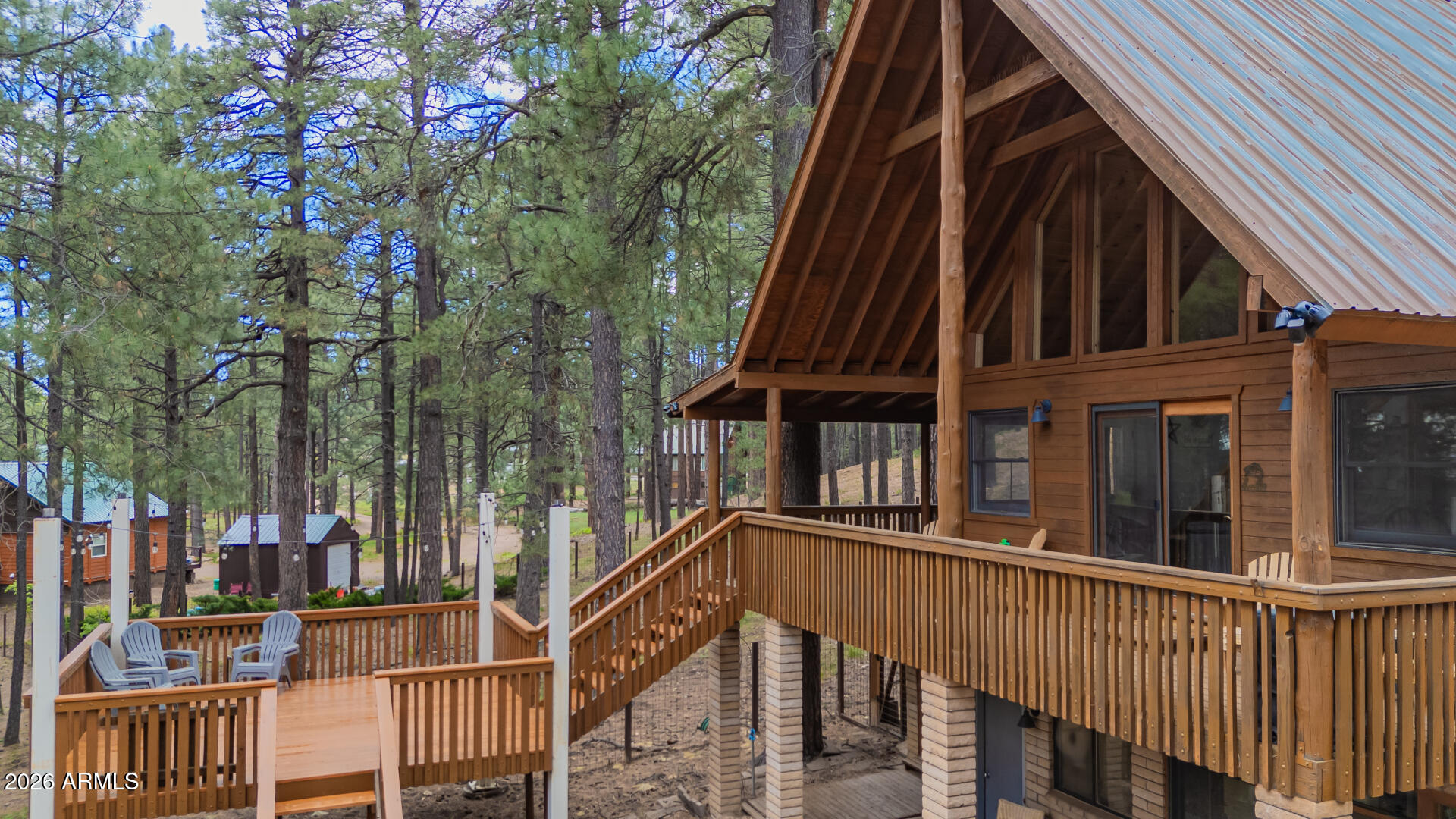 FOREST LAKES ESTATES 5 - Residential