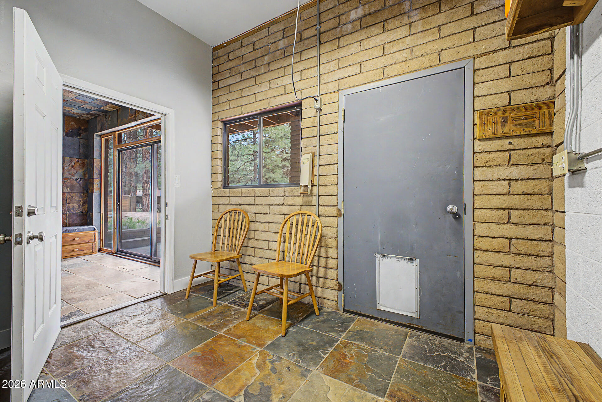 FOREST LAKES ESTATES 5 - Residential