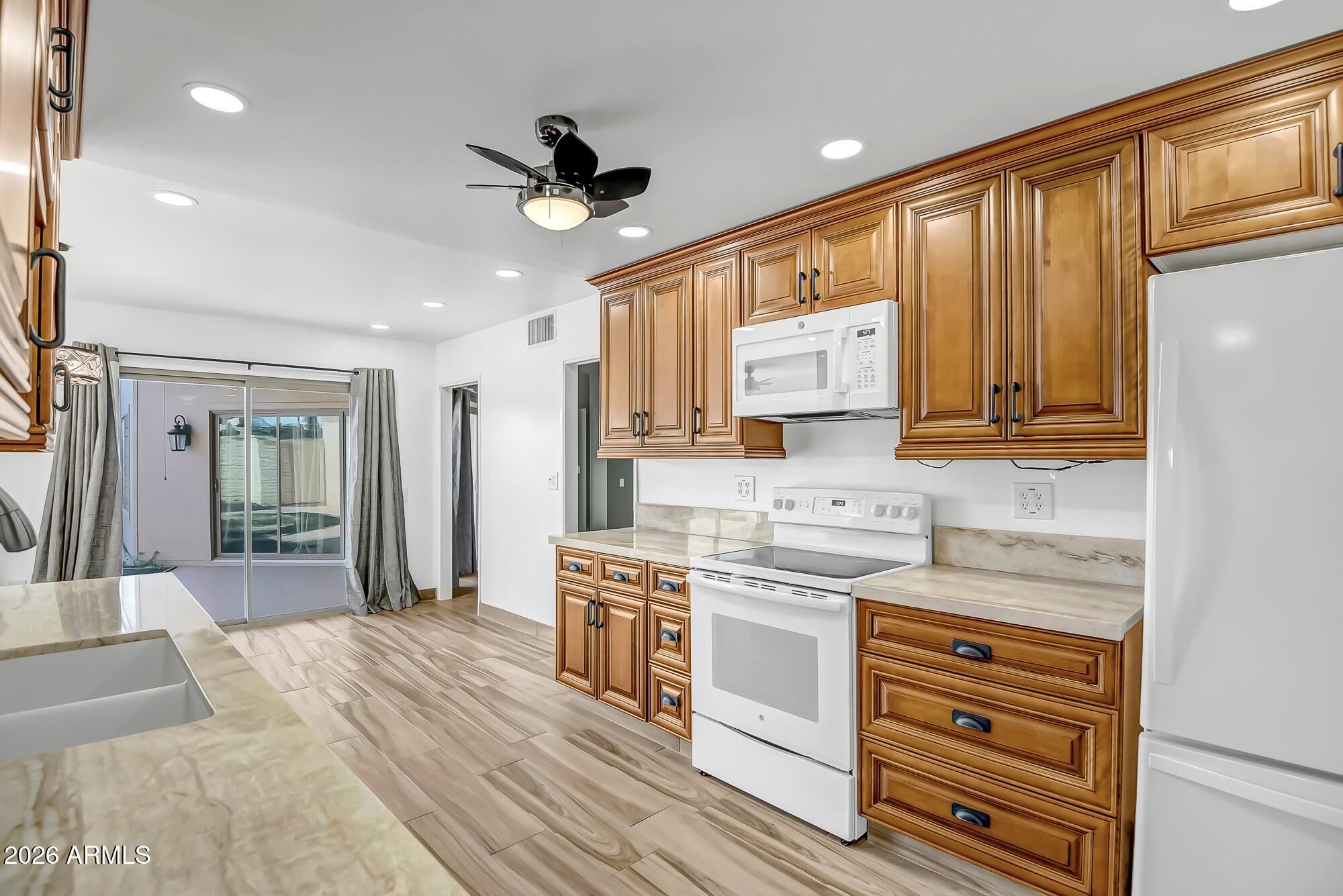 SUN CITY UNIT 17D LOTS 1 TO 127 AND TRACTS A B AND - Residential