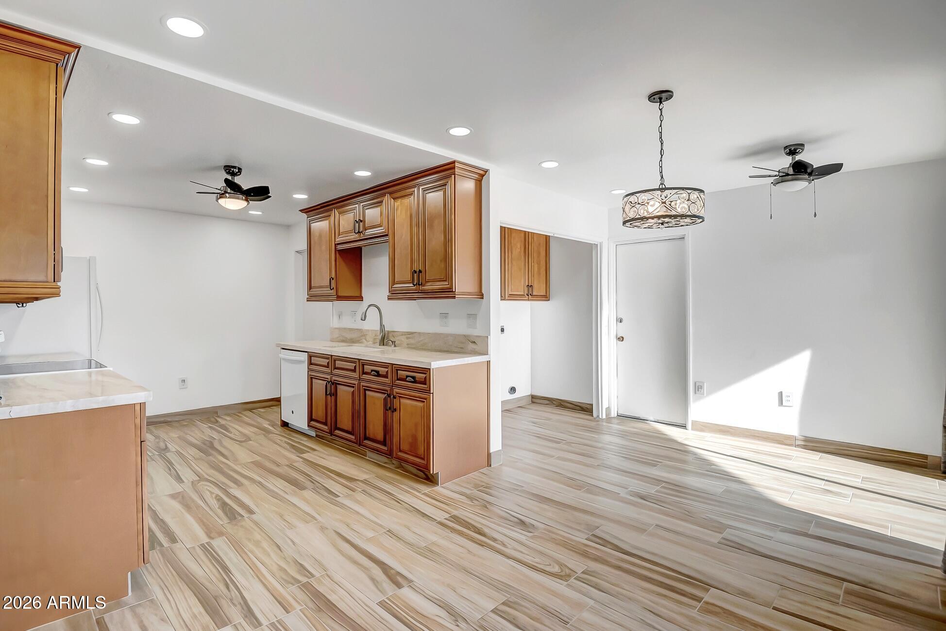 SUN CITY UNIT 17D LOTS 1 TO 127 AND TRACTS A B AND - Residential