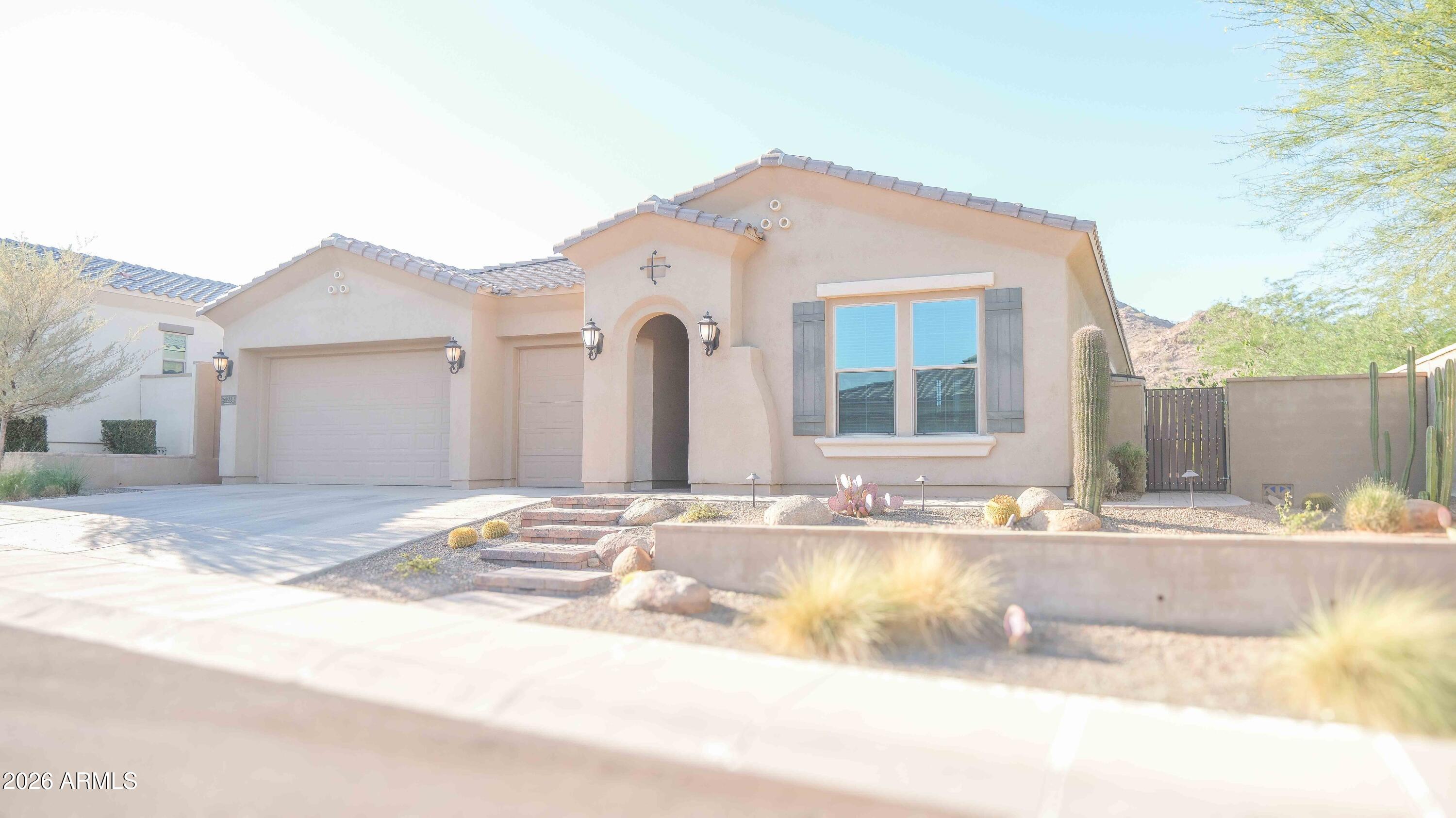 VERRADO HIGHLANDS DISTRICT PHASE 1 - Residential