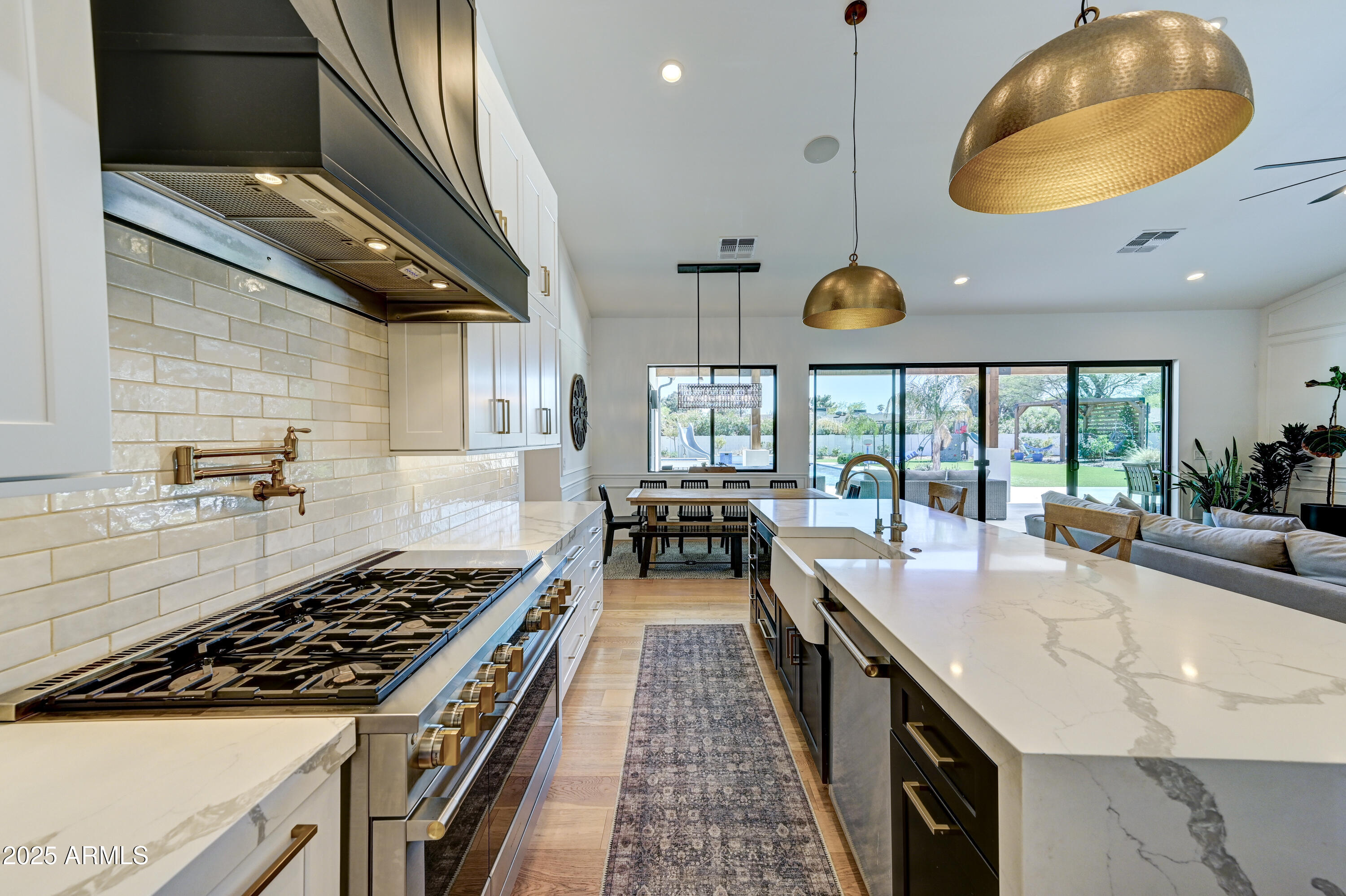AVANT 1 UNIT 2 - Residential