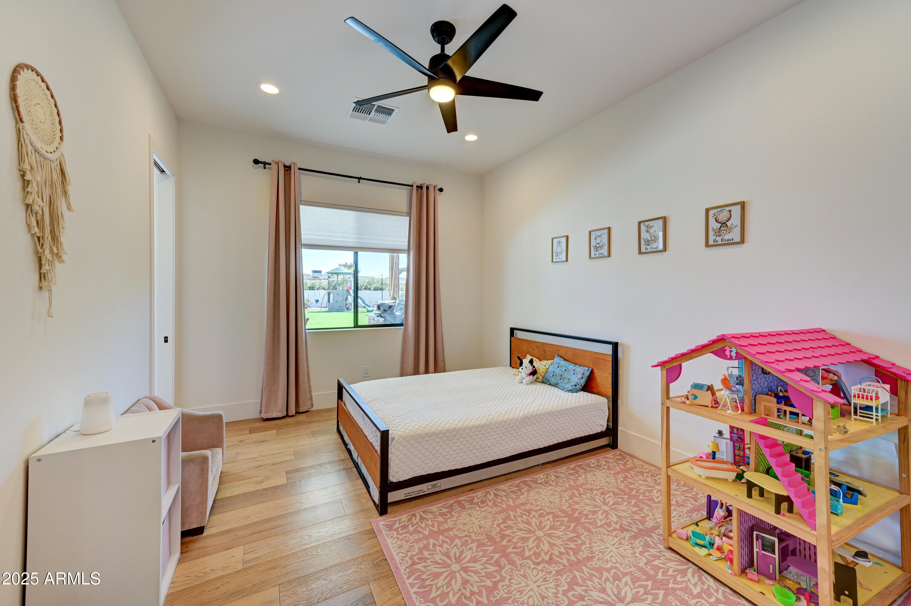 AVANT 1 UNIT 2 - Residential