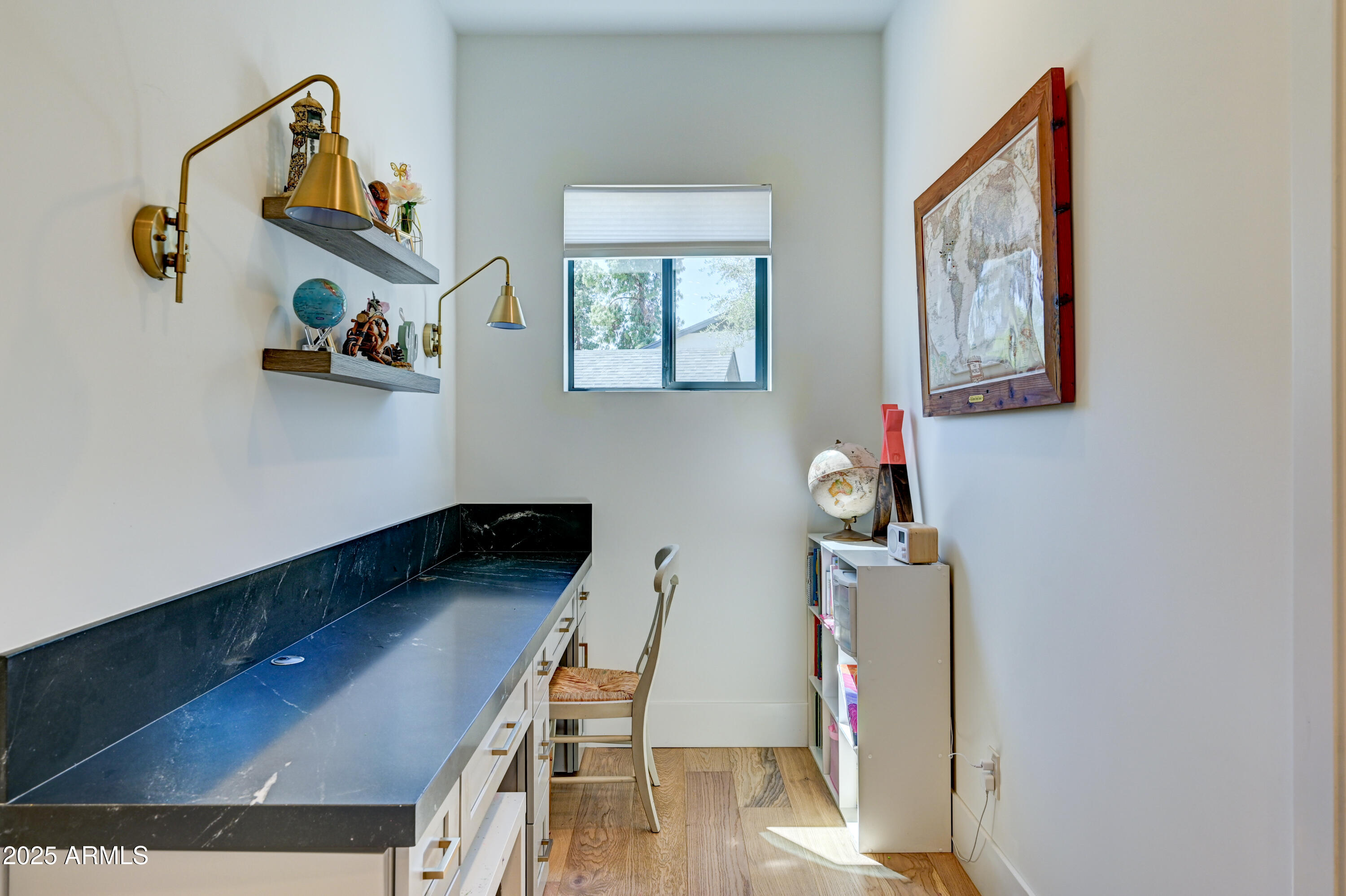 AVANT 1 UNIT 2 - Residential