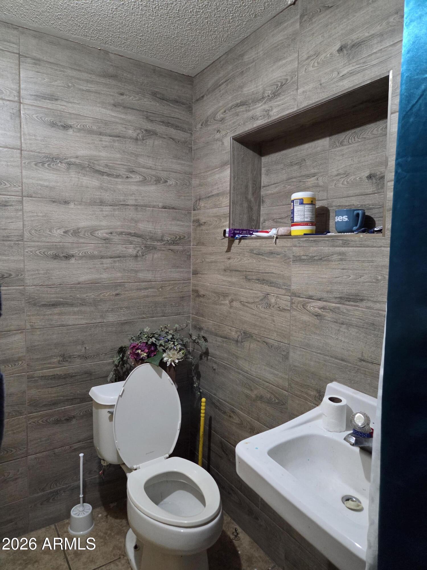 SUNNYVALE UNIT 2 - Residential