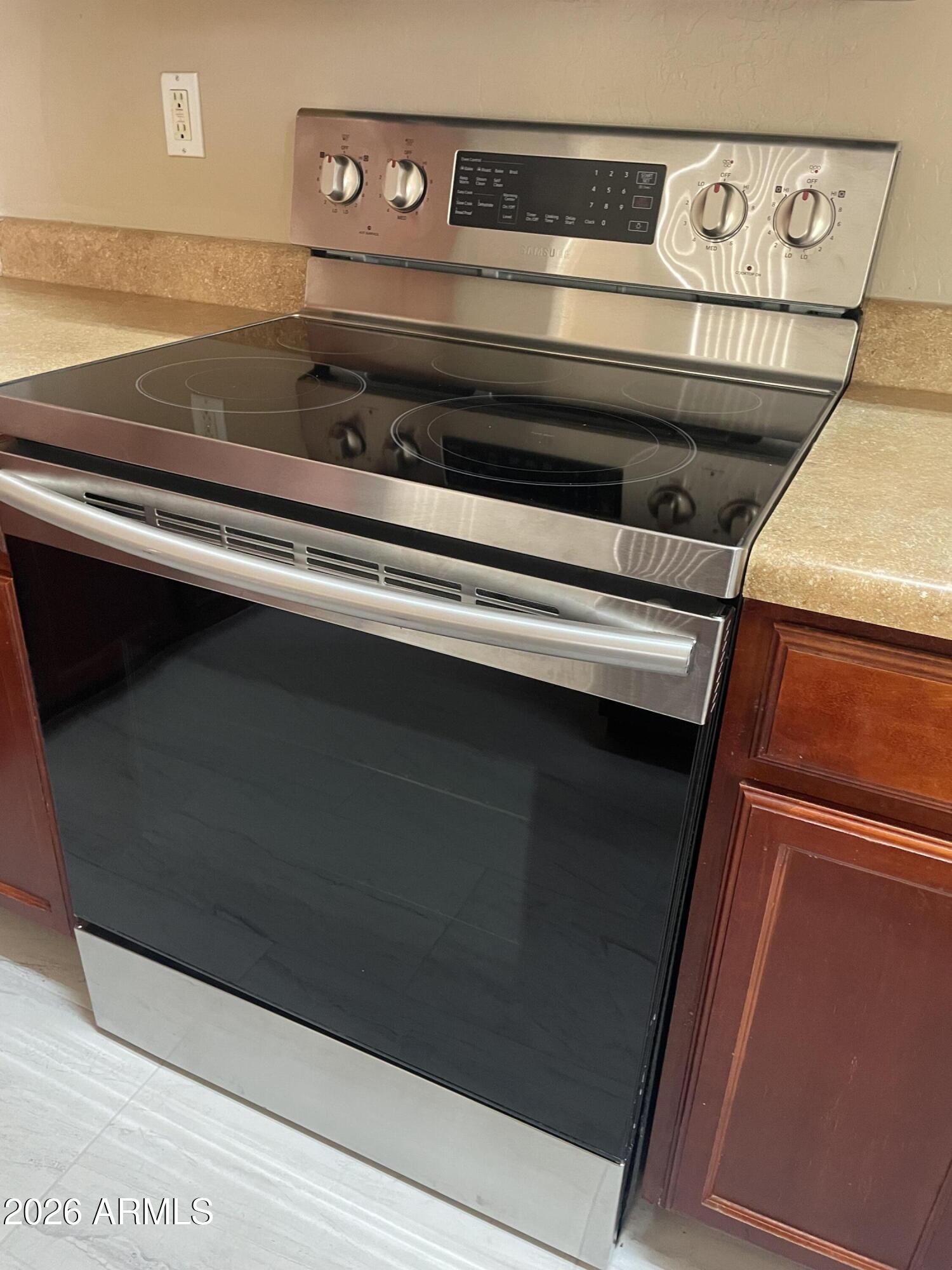 PARK MEADOWS - Residential Lease