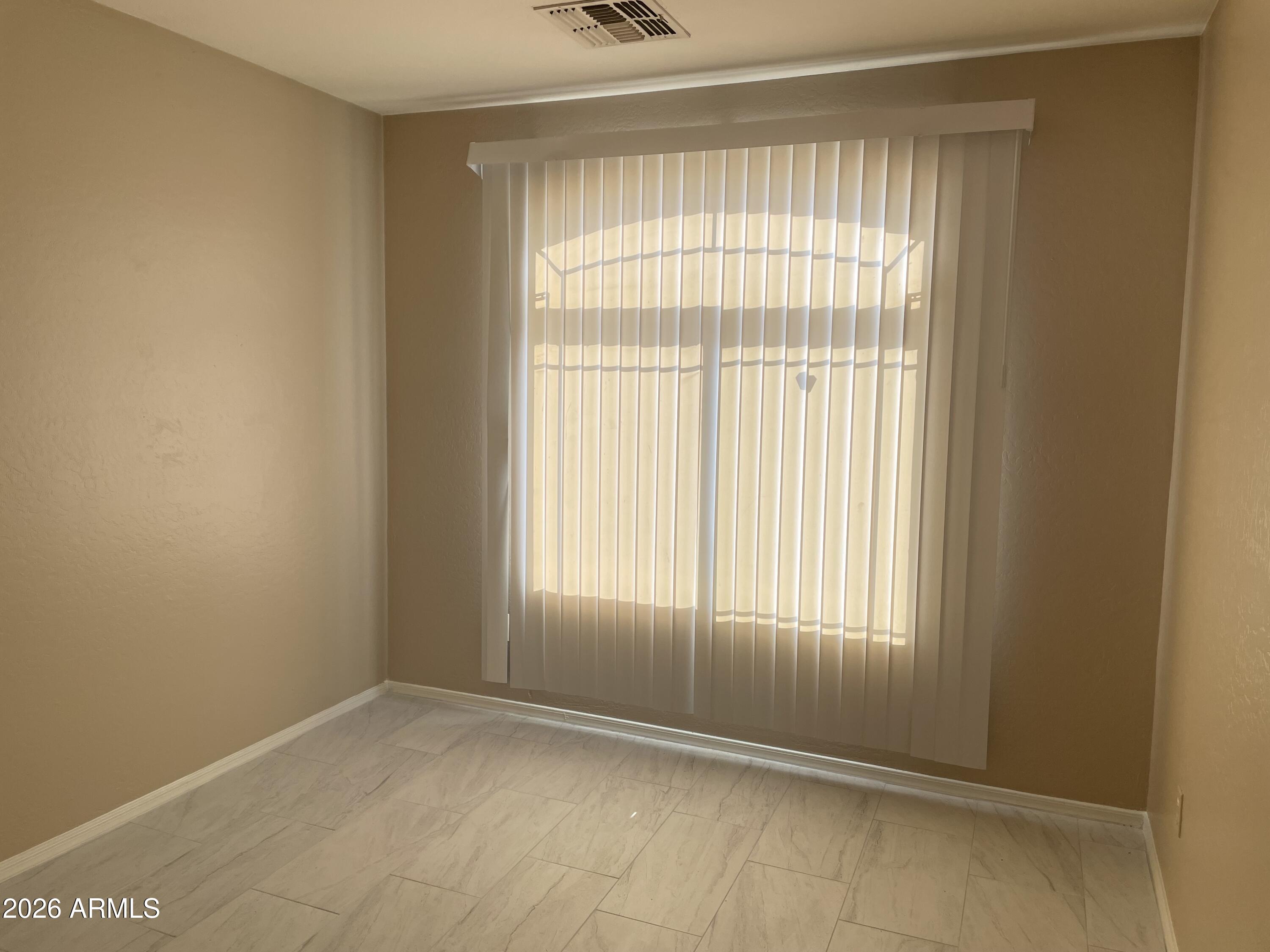 PARK MEADOWS - Residential Lease