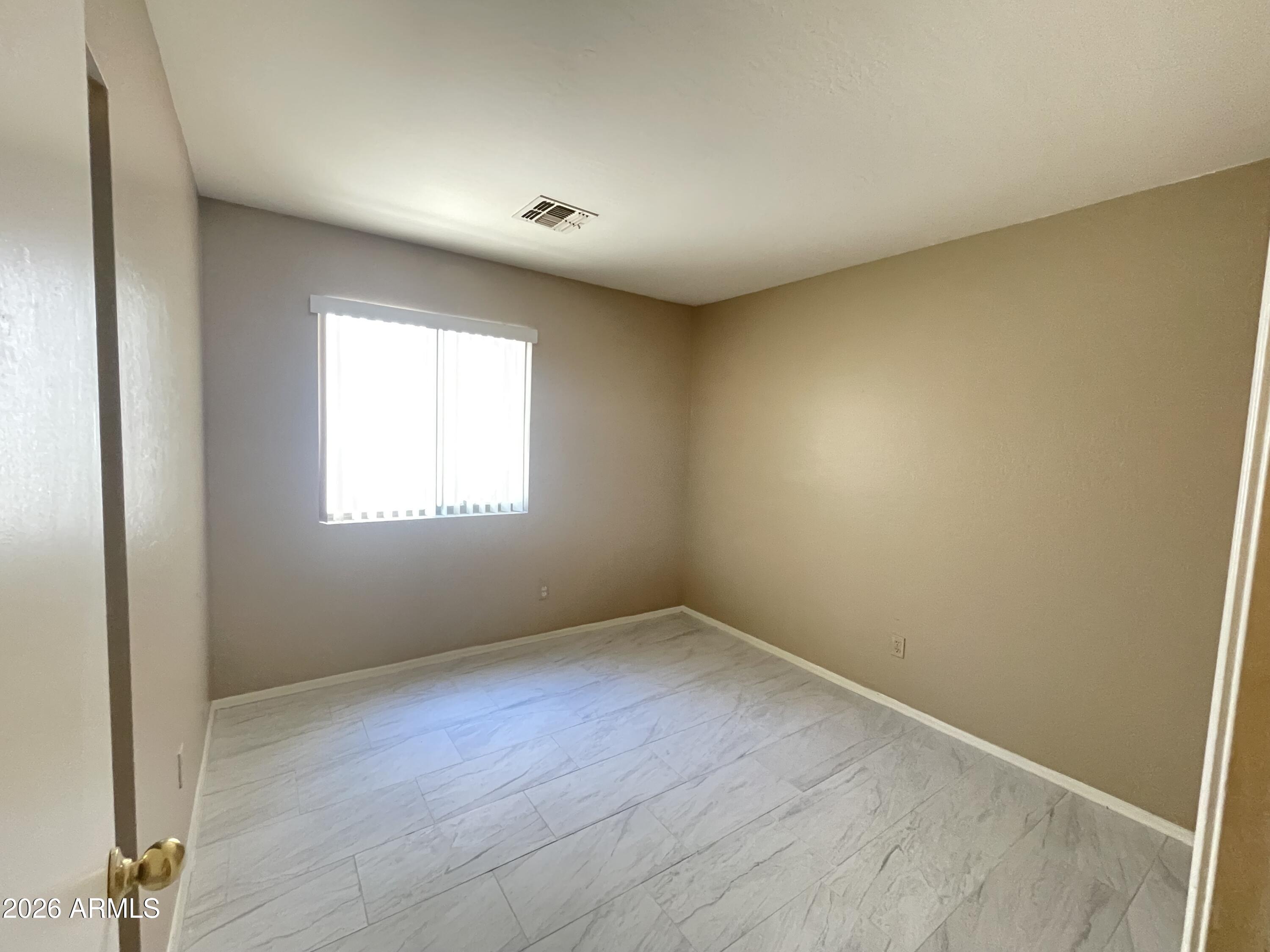 PARK MEADOWS - Residential Lease