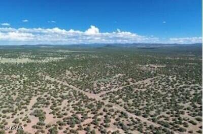 Multiple 10 Acre Parcels available.
404-69-005  C, D, E, F - Land