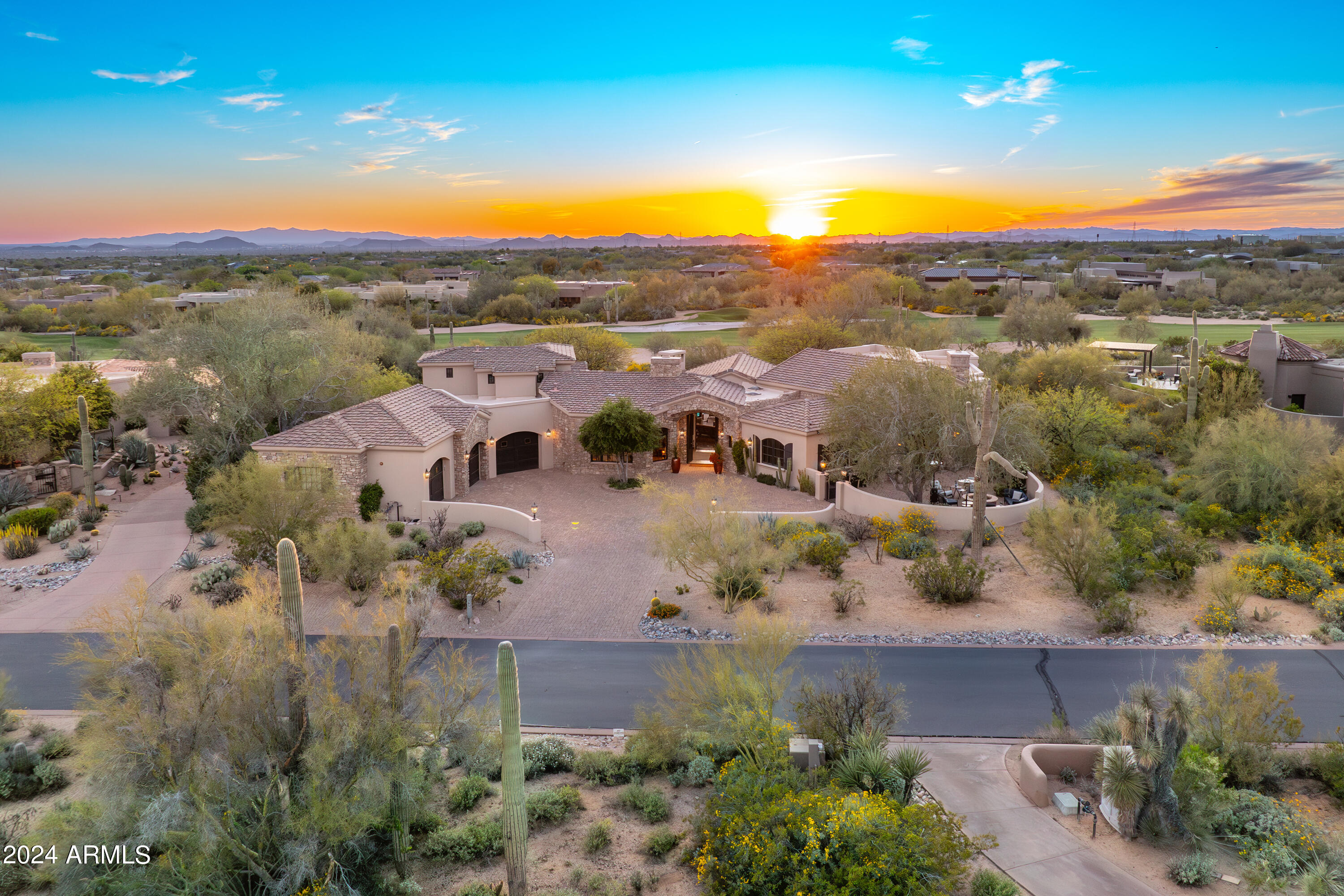 DESERT HIGHLANDS - Residential
