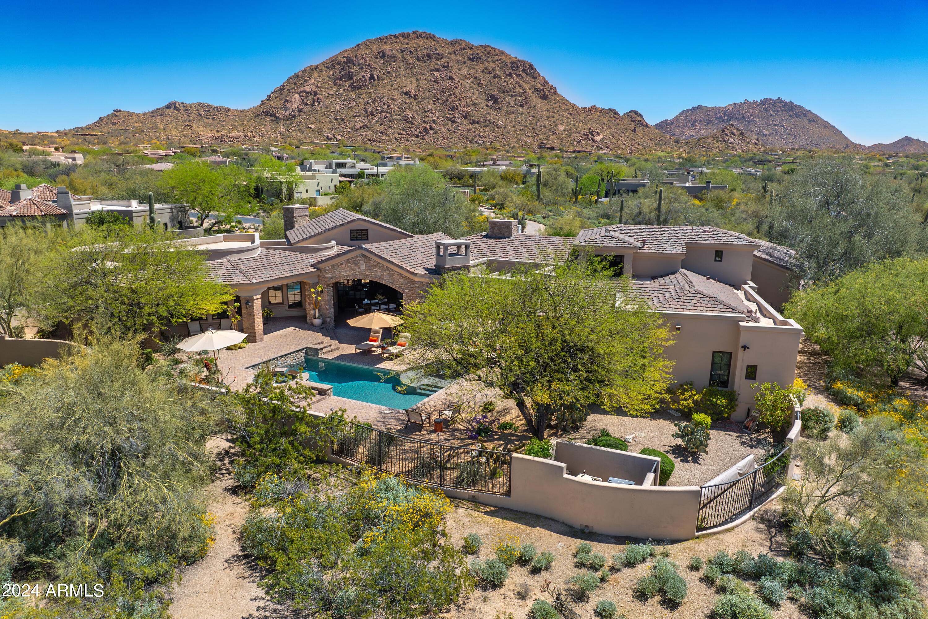 DESERT HIGHLANDS - Residential
