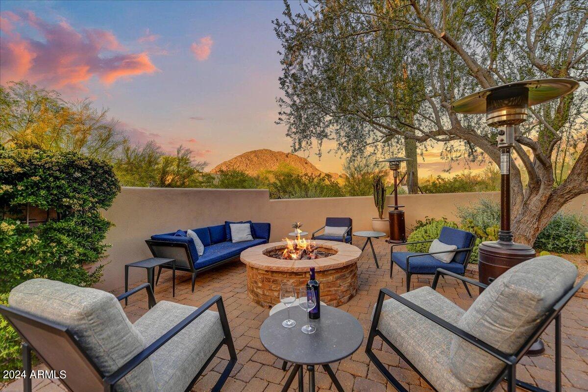 DESERT HIGHLANDS - Residential