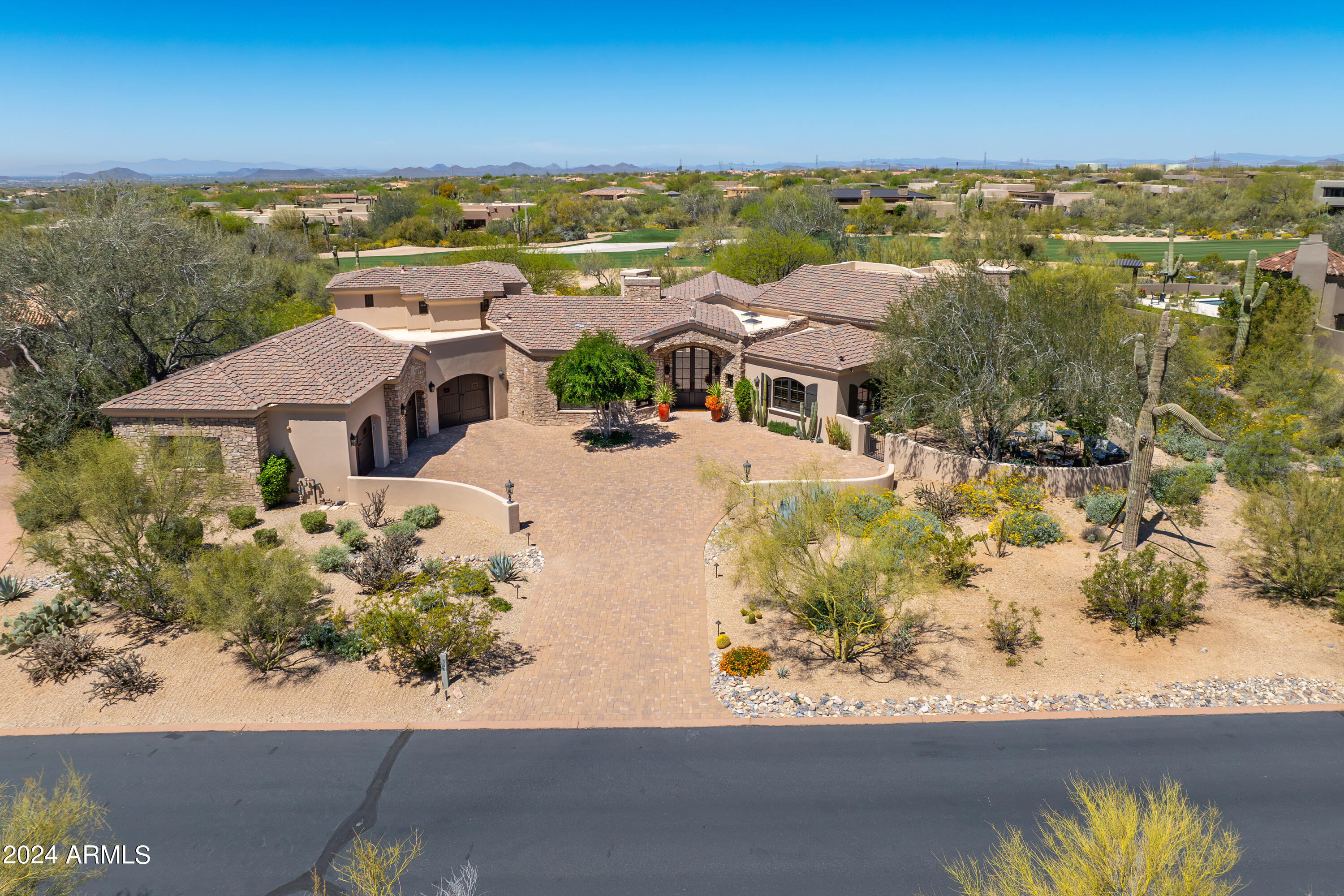 DESERT HIGHLANDS - Residential