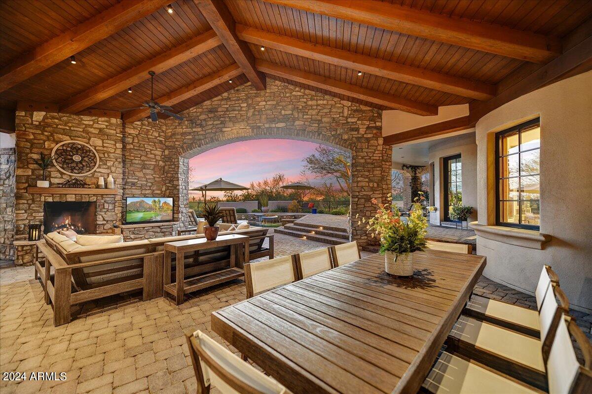 DESERT HIGHLANDS - Residential