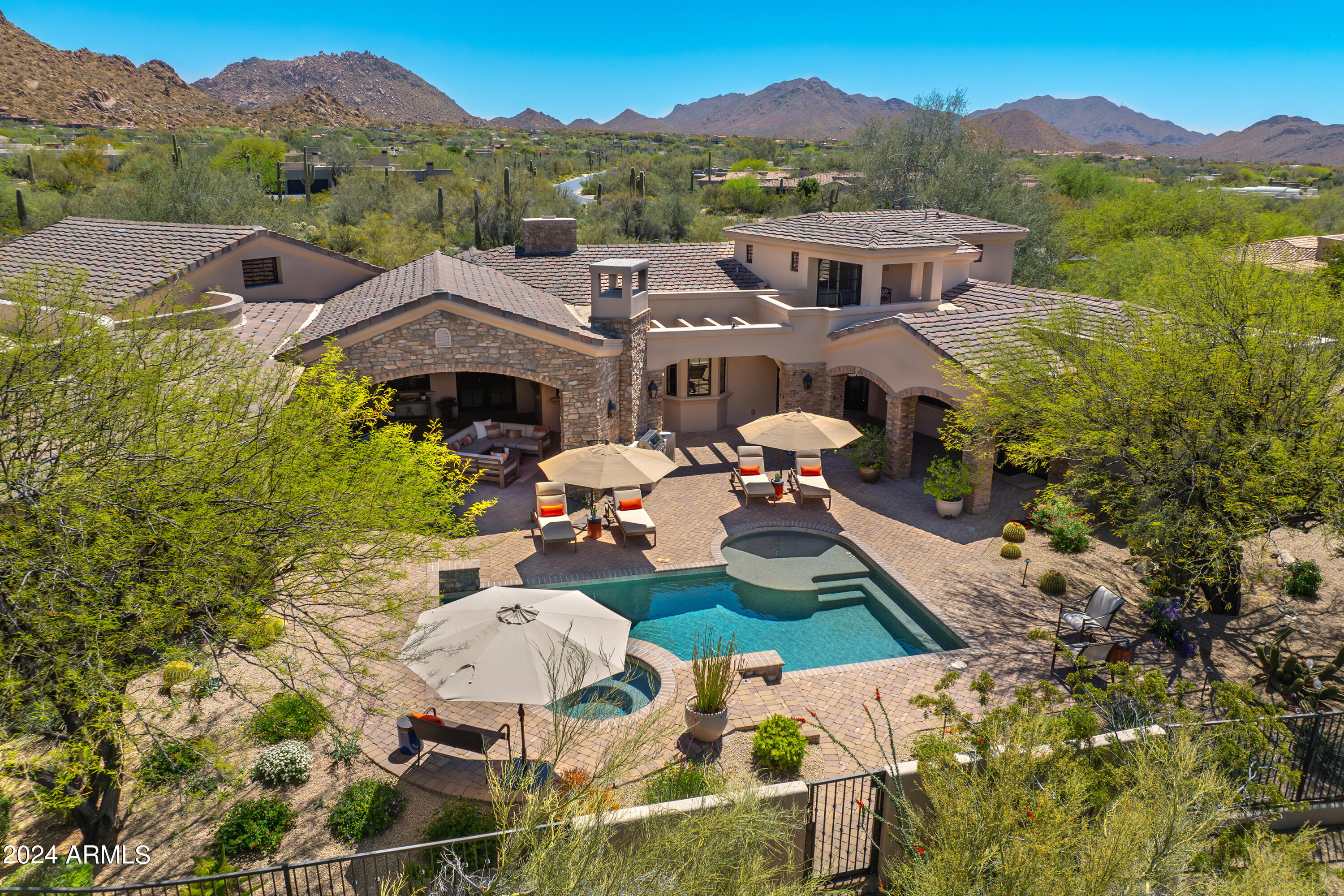 DESERT HIGHLANDS - Residential