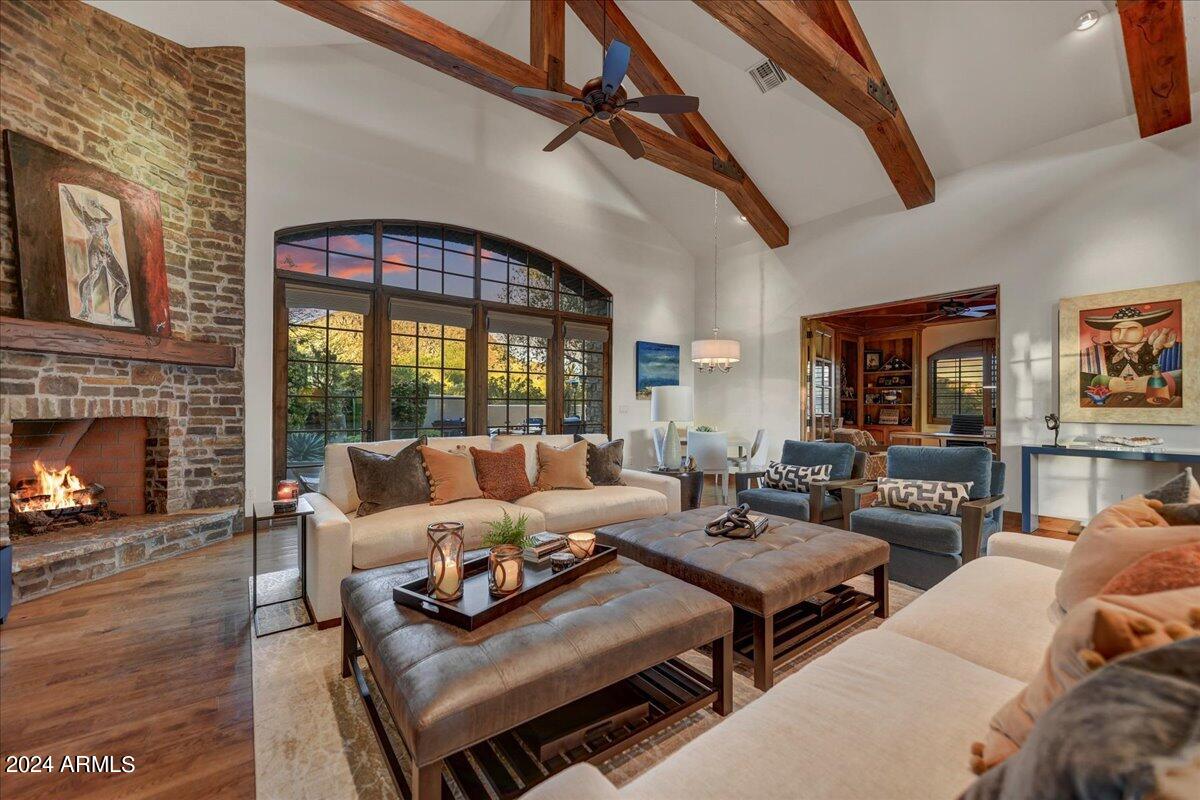 DESERT HIGHLANDS - Residential