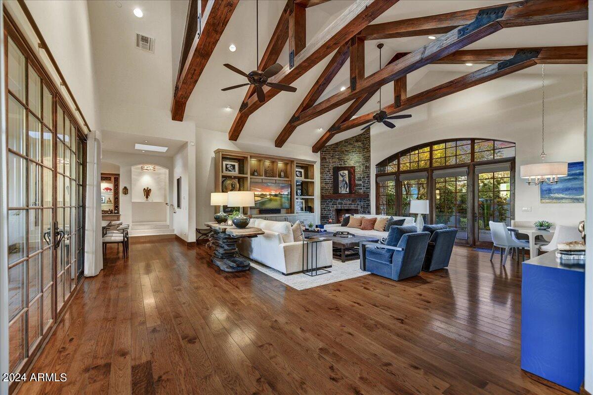 DESERT HIGHLANDS - Residential