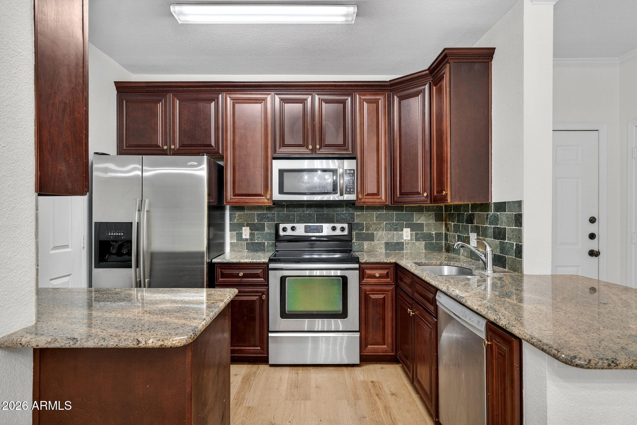 RED ROX CONDOMINIUM - Residential