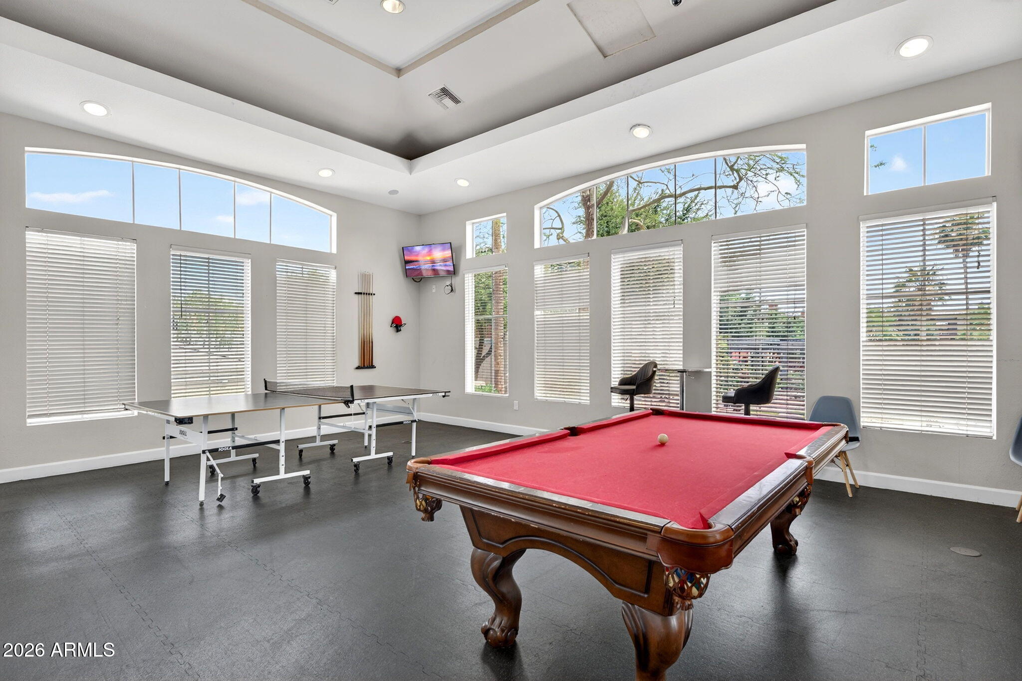 RED ROX CONDOMINIUM - Residential