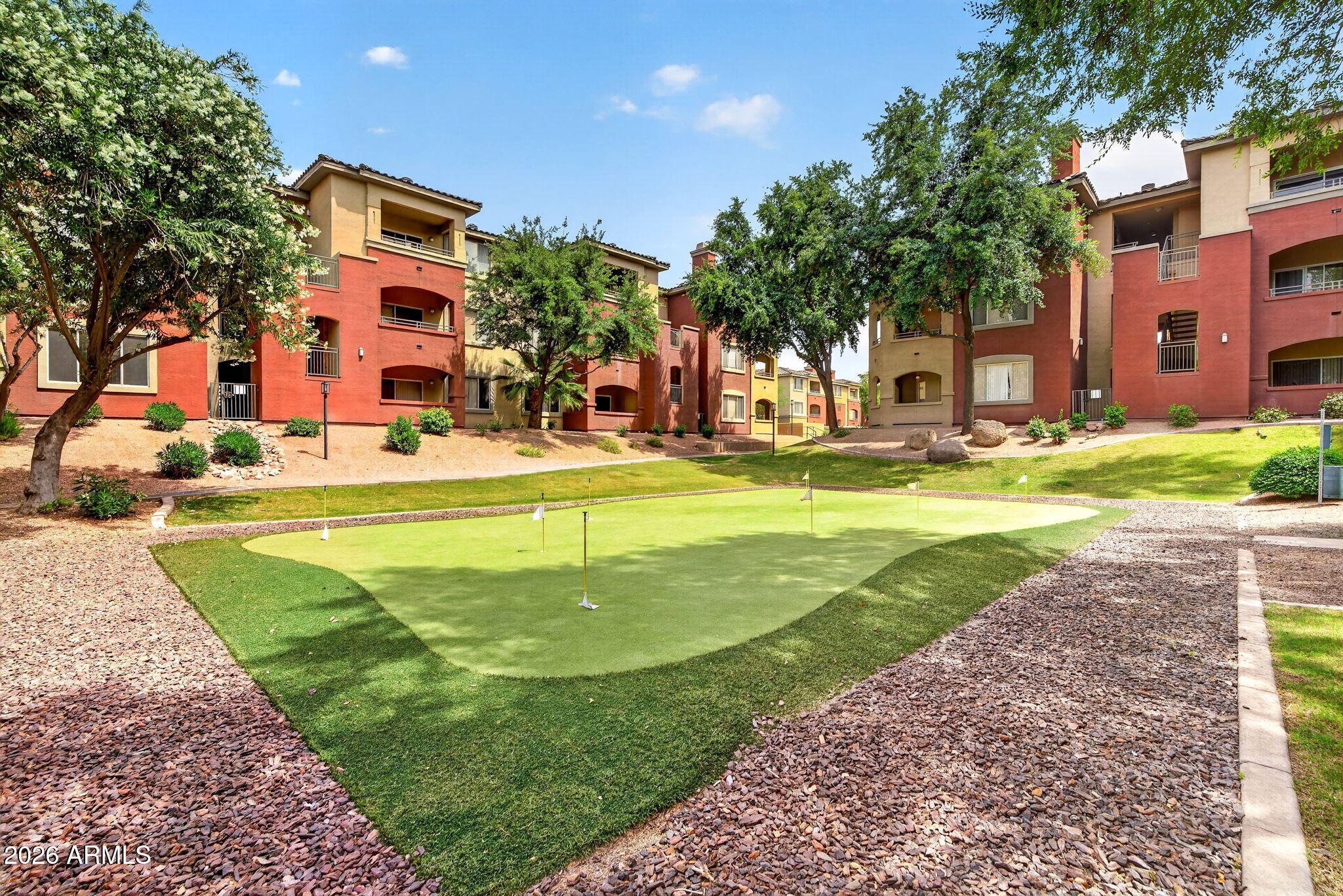 RED ROX CONDOMINIUM - Residential