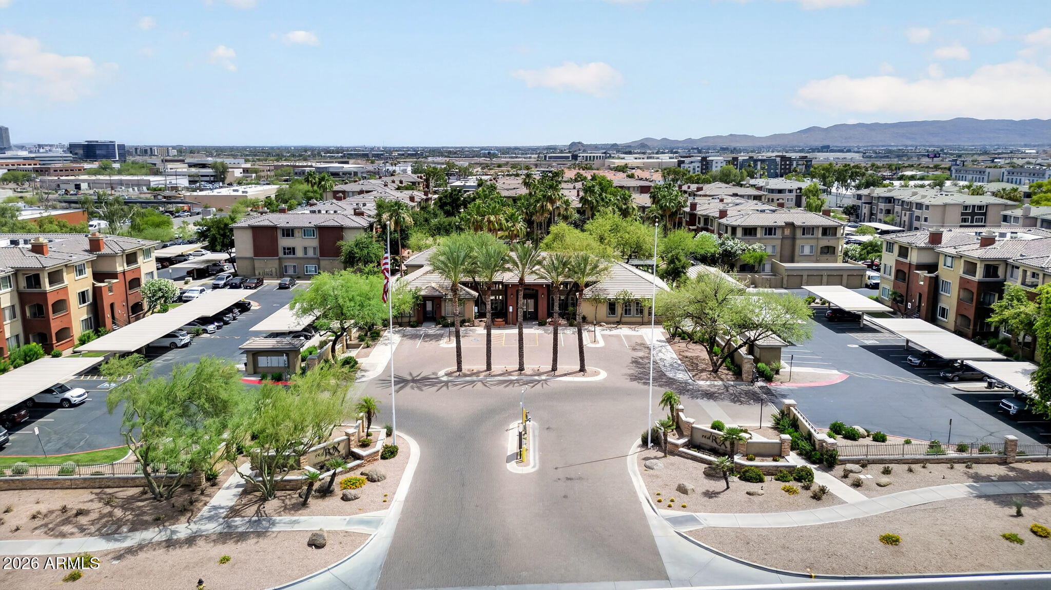 RED ROX CONDOMINIUM - Residential