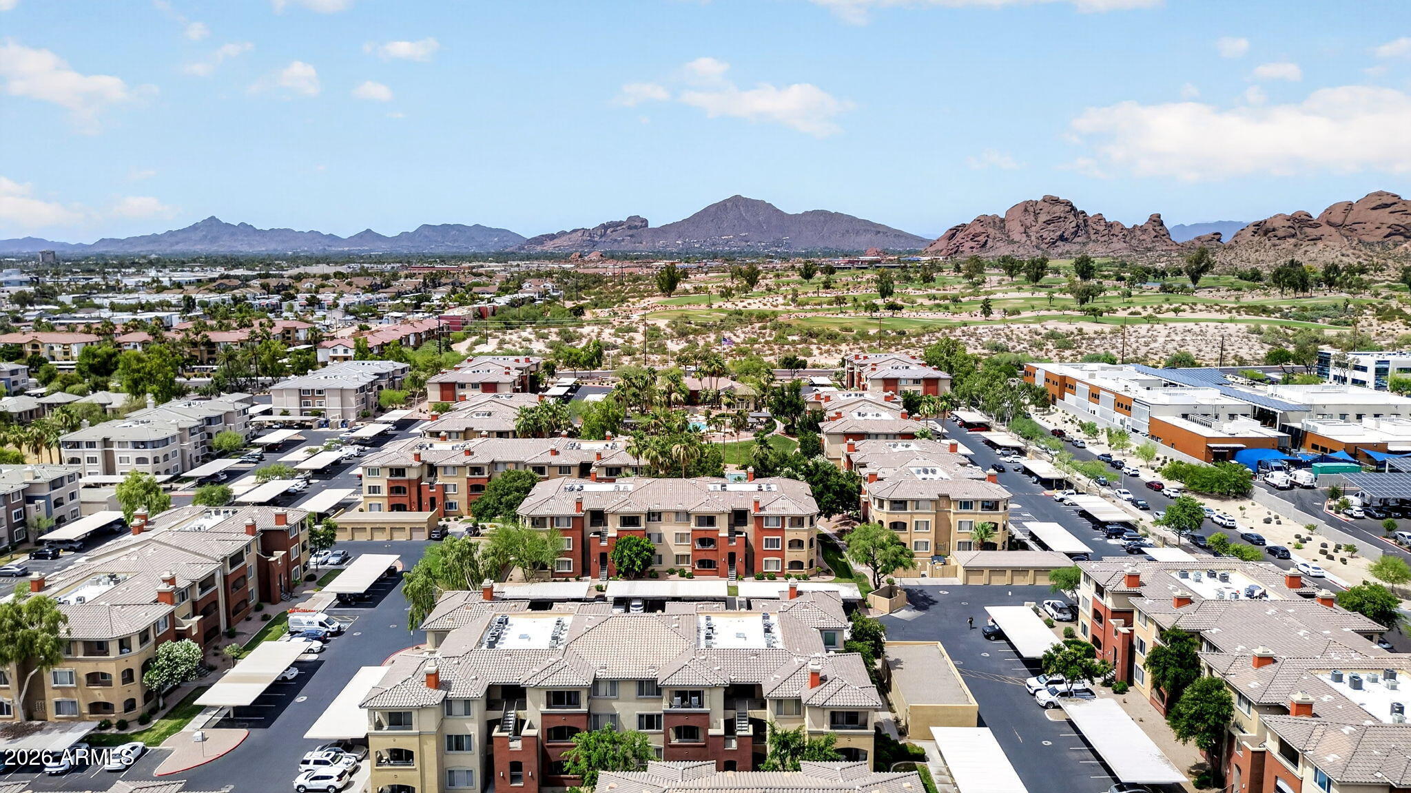 RED ROX CONDOMINIUM - Residential