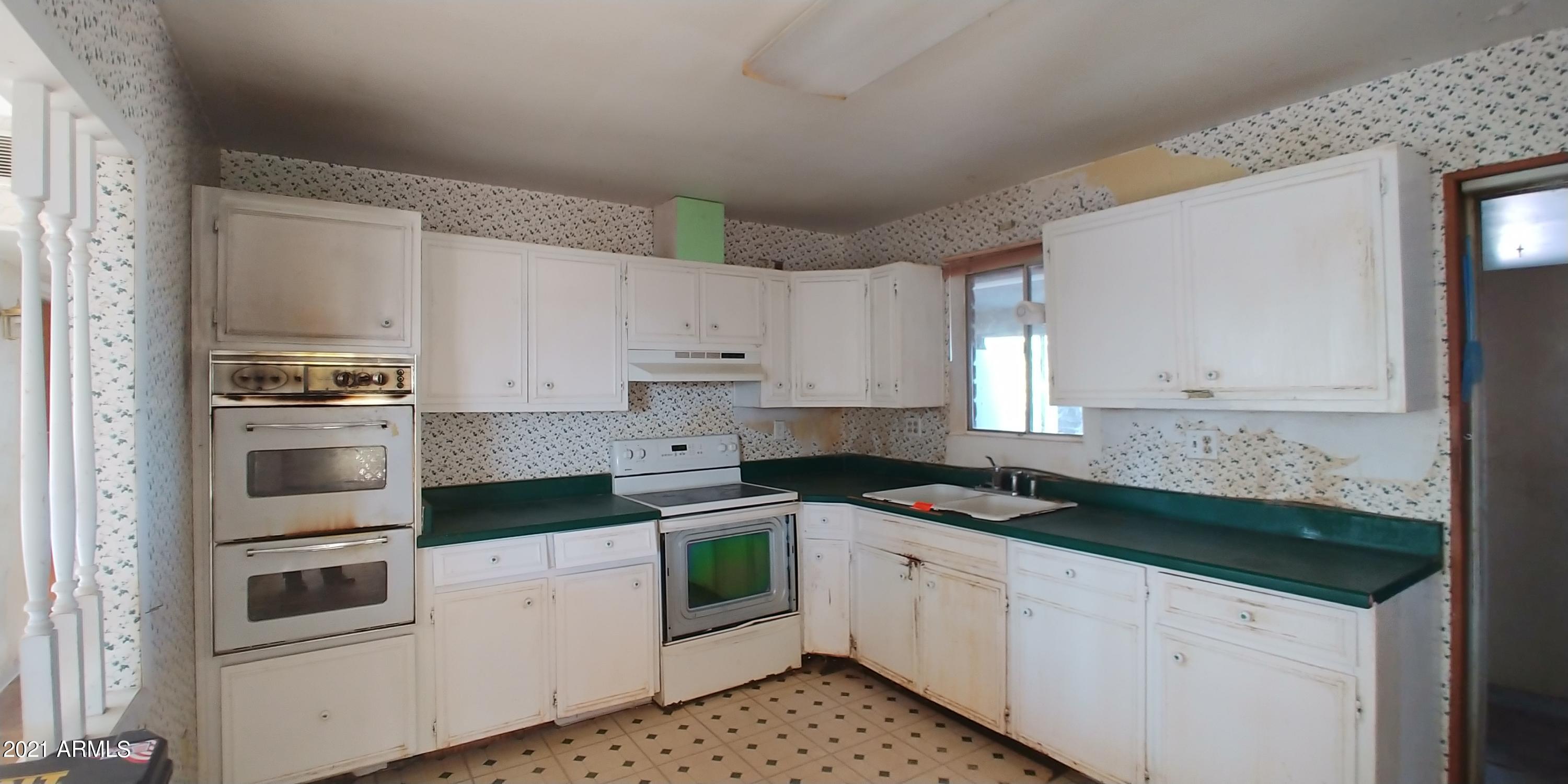HOLIDAY RANCH ESTATES - Residential