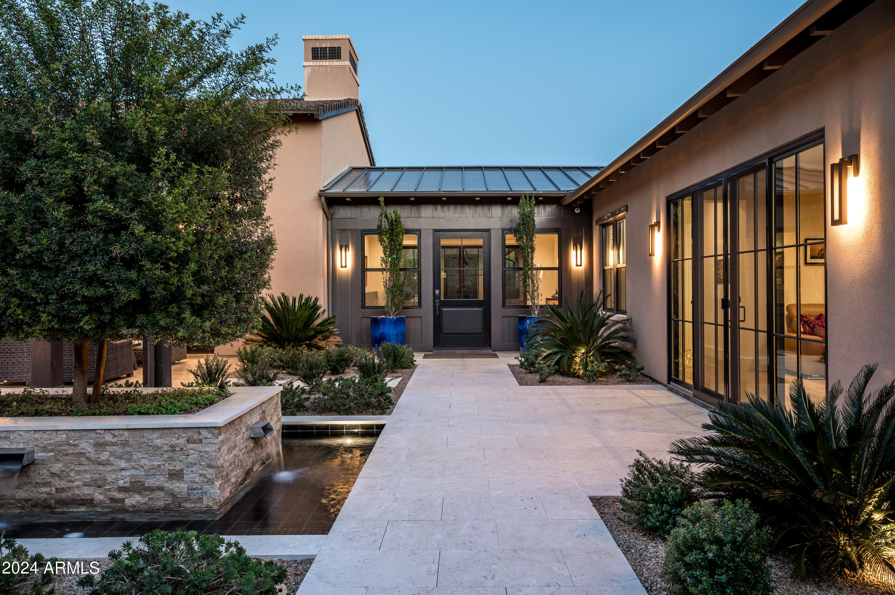 WHITE HORSE - Residential
