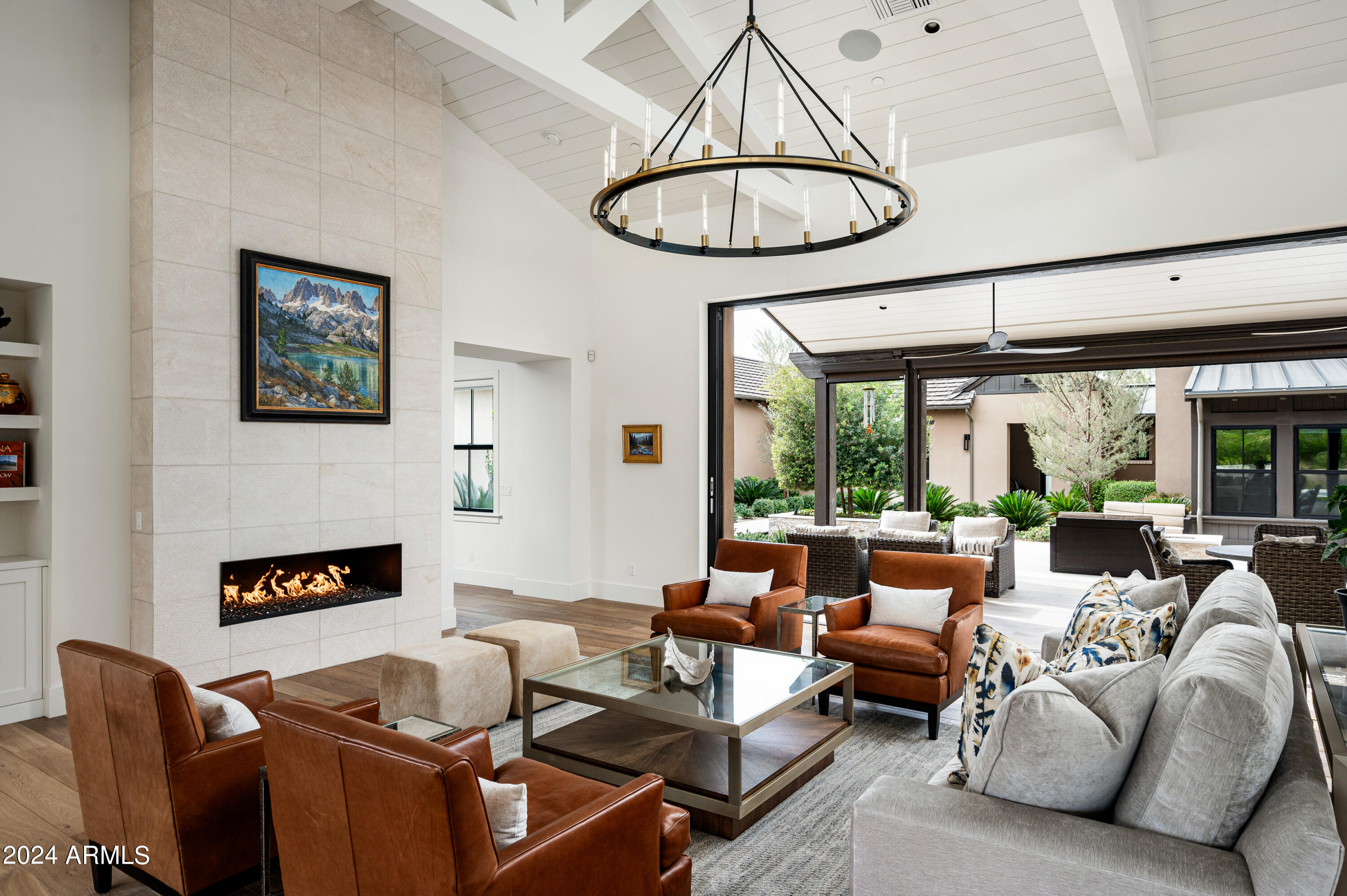 WHITE HORSE - Residential