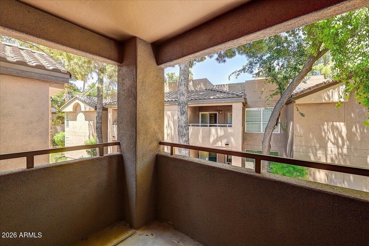 CASABELLA CONDOMINIUMS - Residential