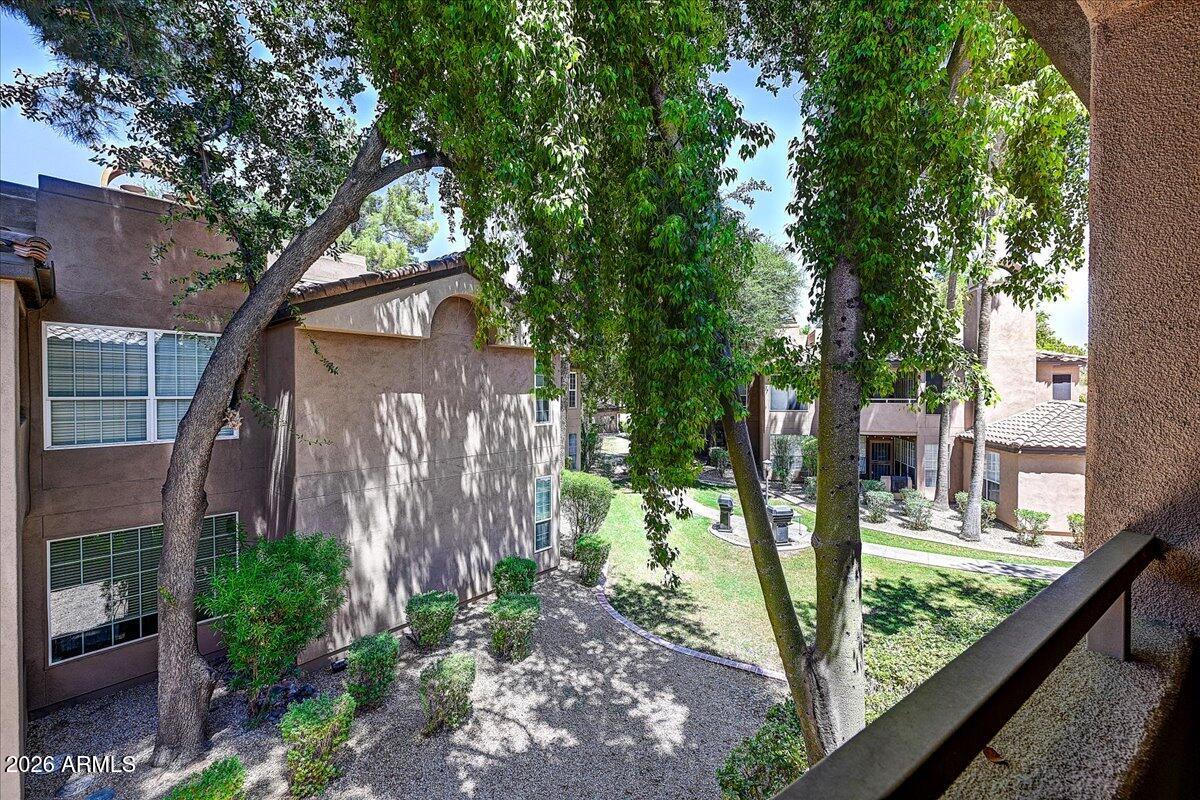 CASABELLA CONDOMINIUMS - Residential