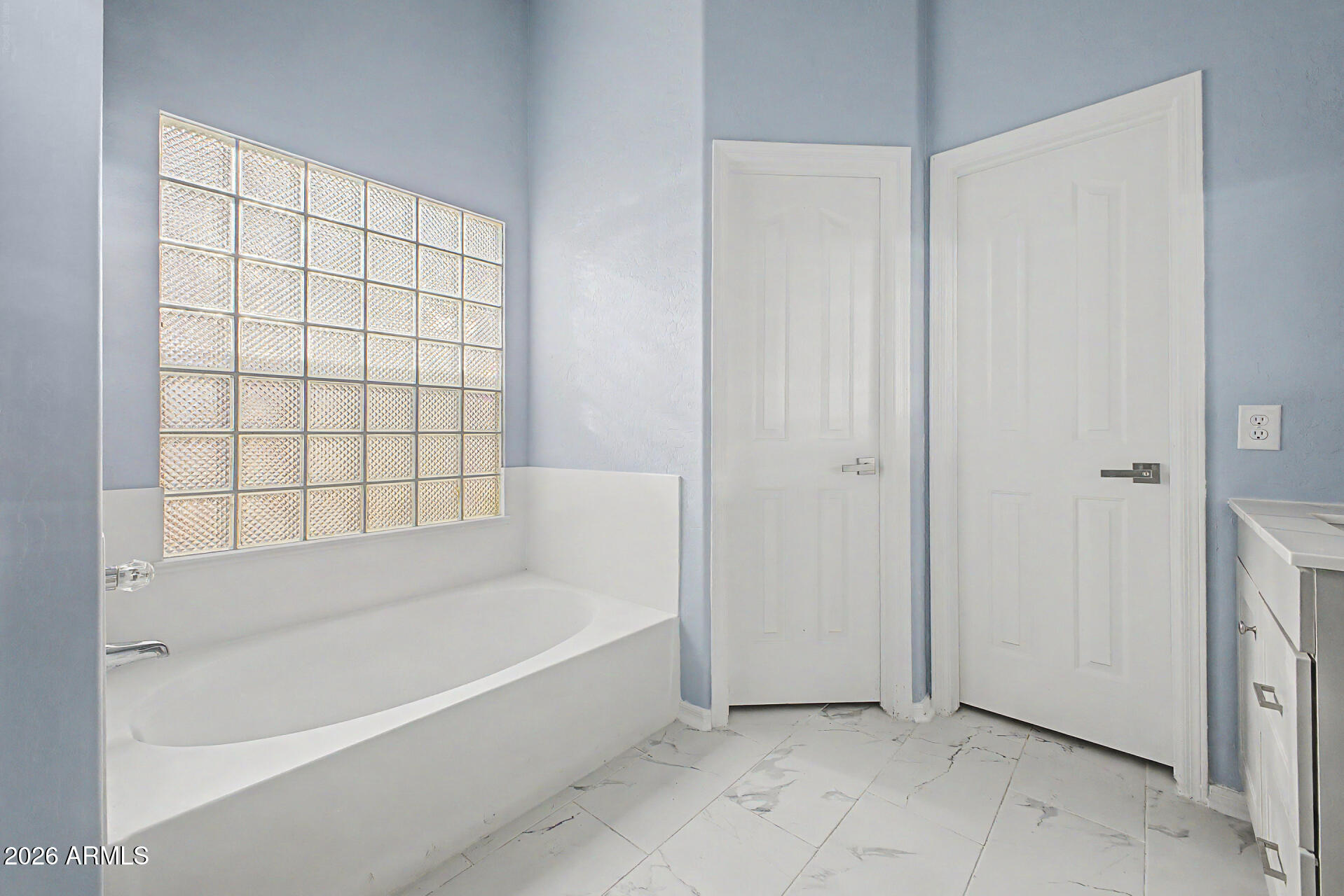MERIDIAN HILLS UNIT 2 - Residential
