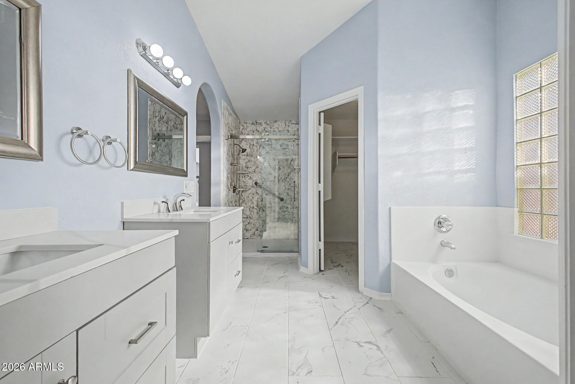 MERIDIAN HILLS UNIT 2 - Residential