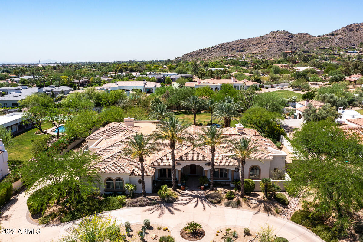 CINCO SERROS LOTS 9 & 10 - Residential