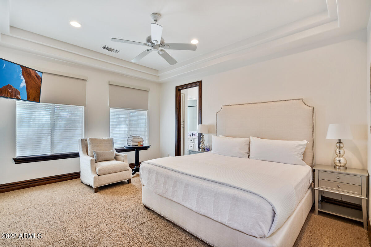 CINCO SERROS LOTS 9 & 10 - Residential
