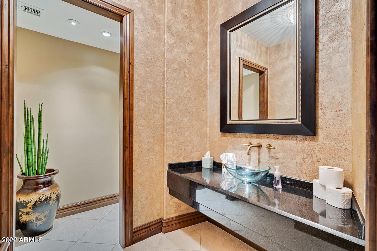 CINCO SERROS LOTS 9 & 10 - Residential