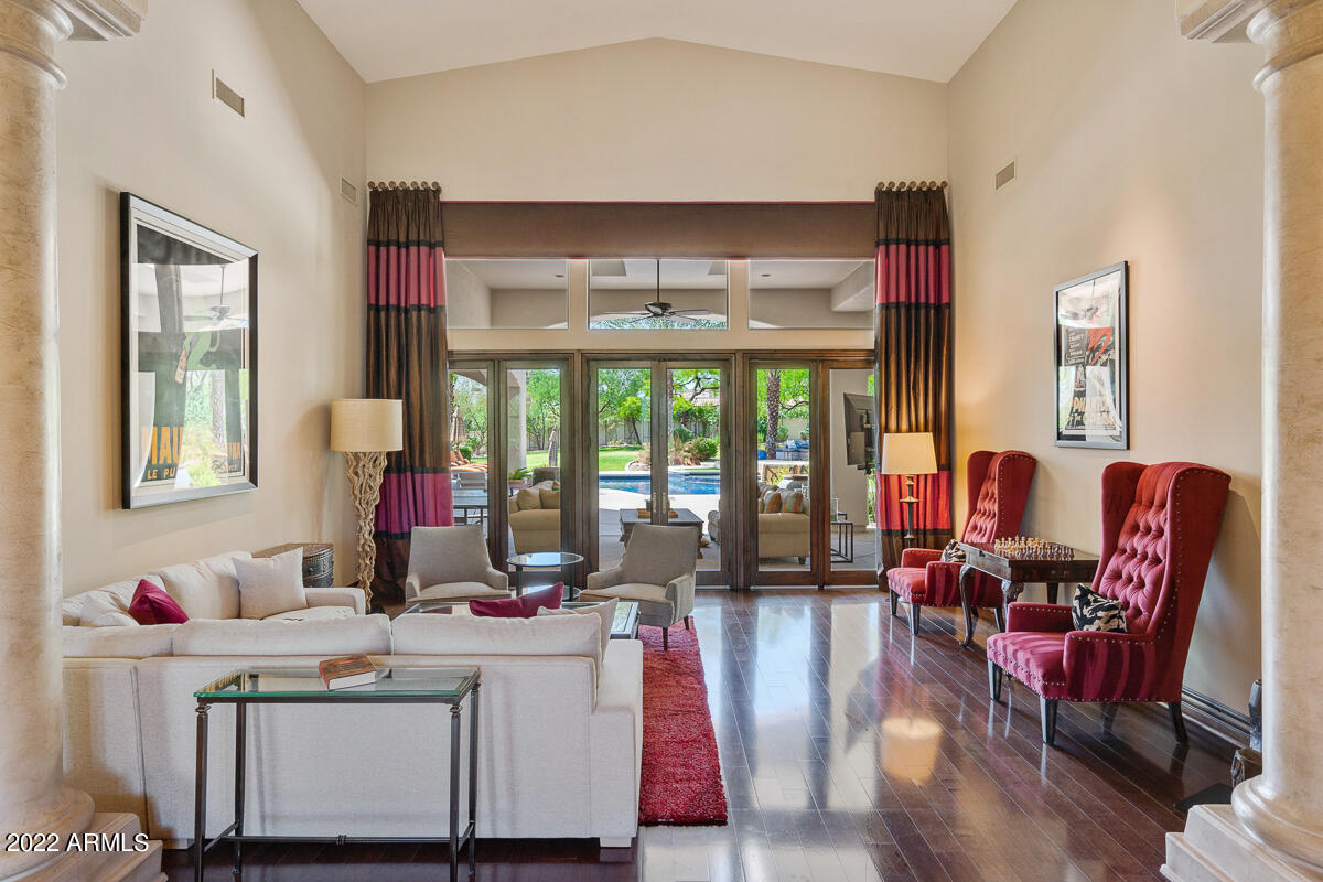 CINCO SERROS LOTS 9 & 10 - Residential