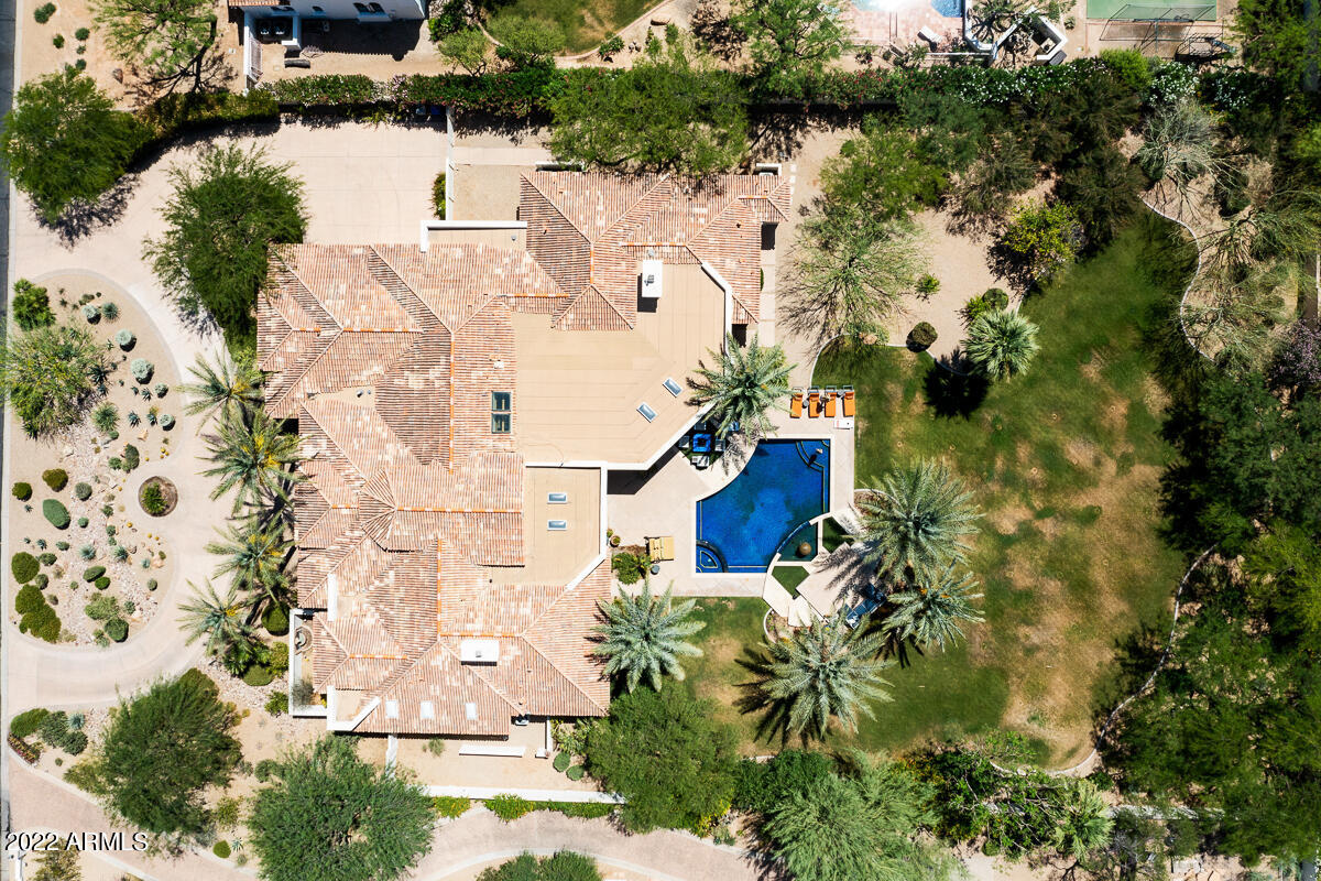 CINCO SERROS LOTS 9 & 10 - Residential